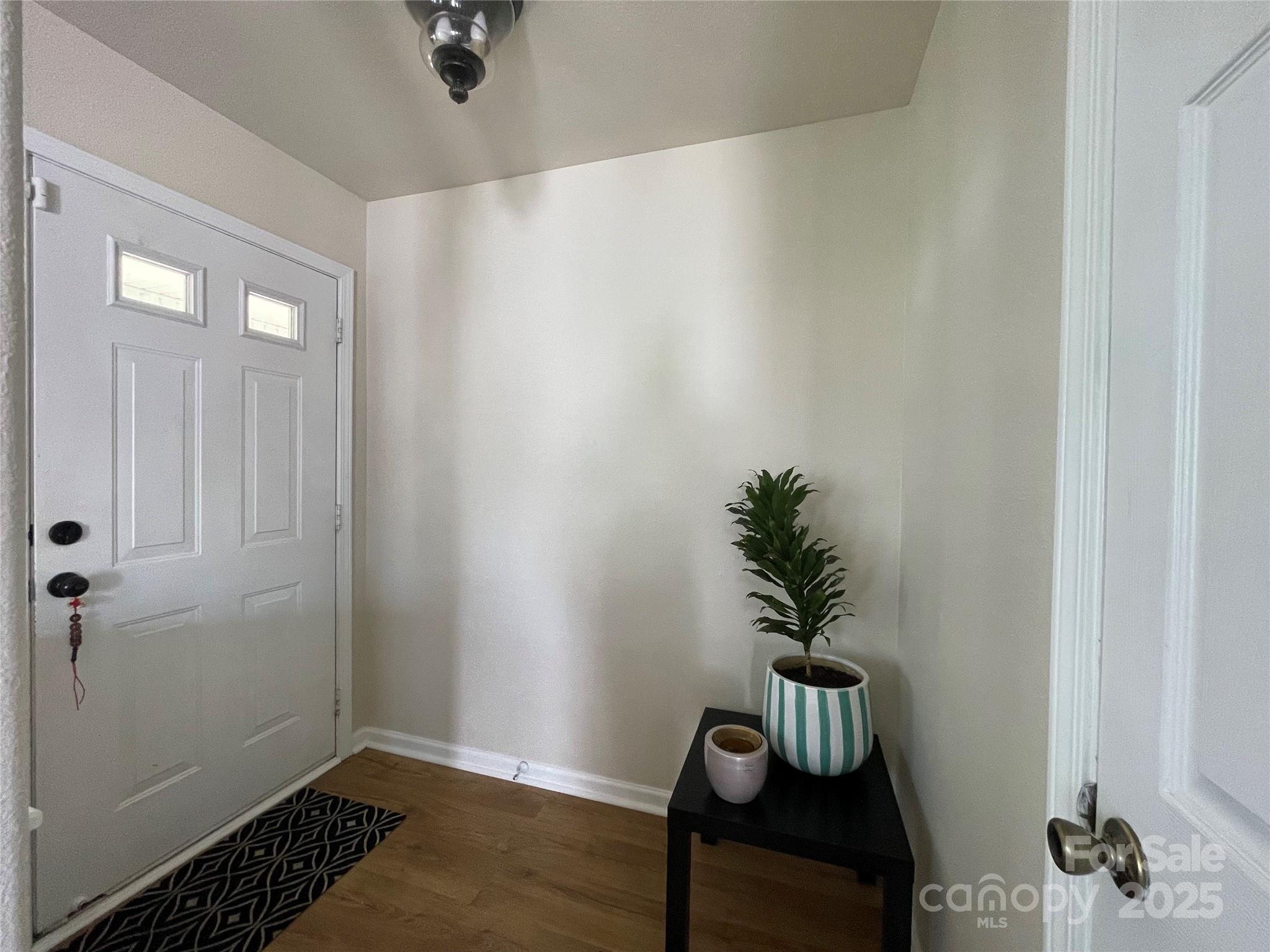 1177 Triece Lane
