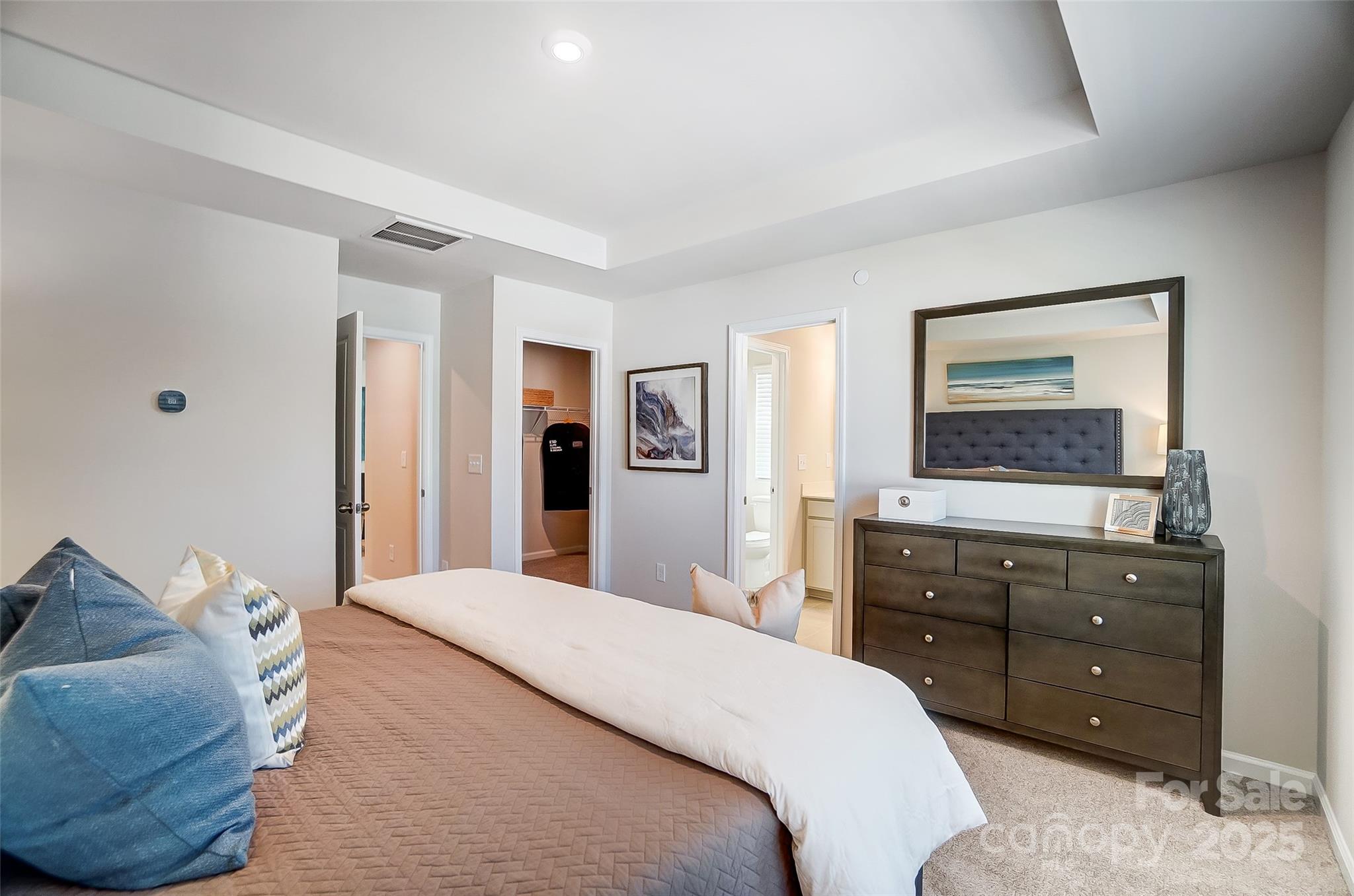 2465 Hedgecliff Road