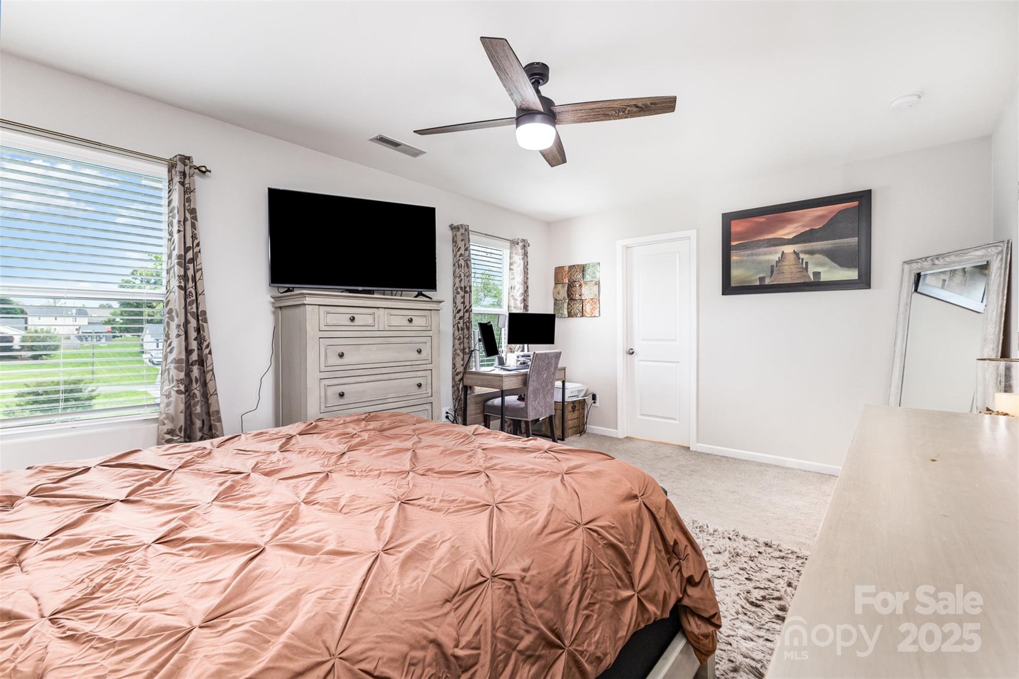 1117 Laurel Woods Drive