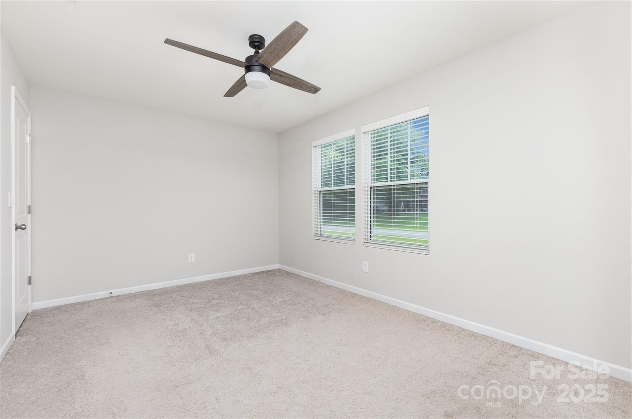 1117 Laurel Woods Drive