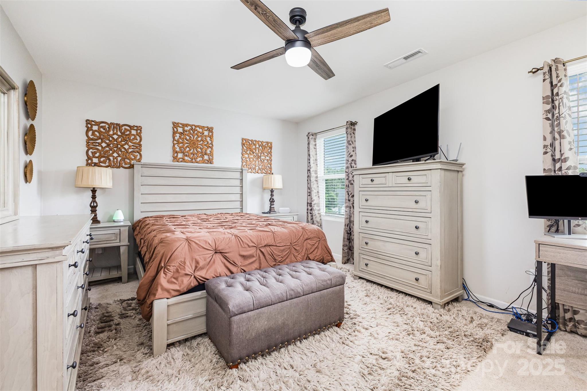 1117 Laurel Woods Drive