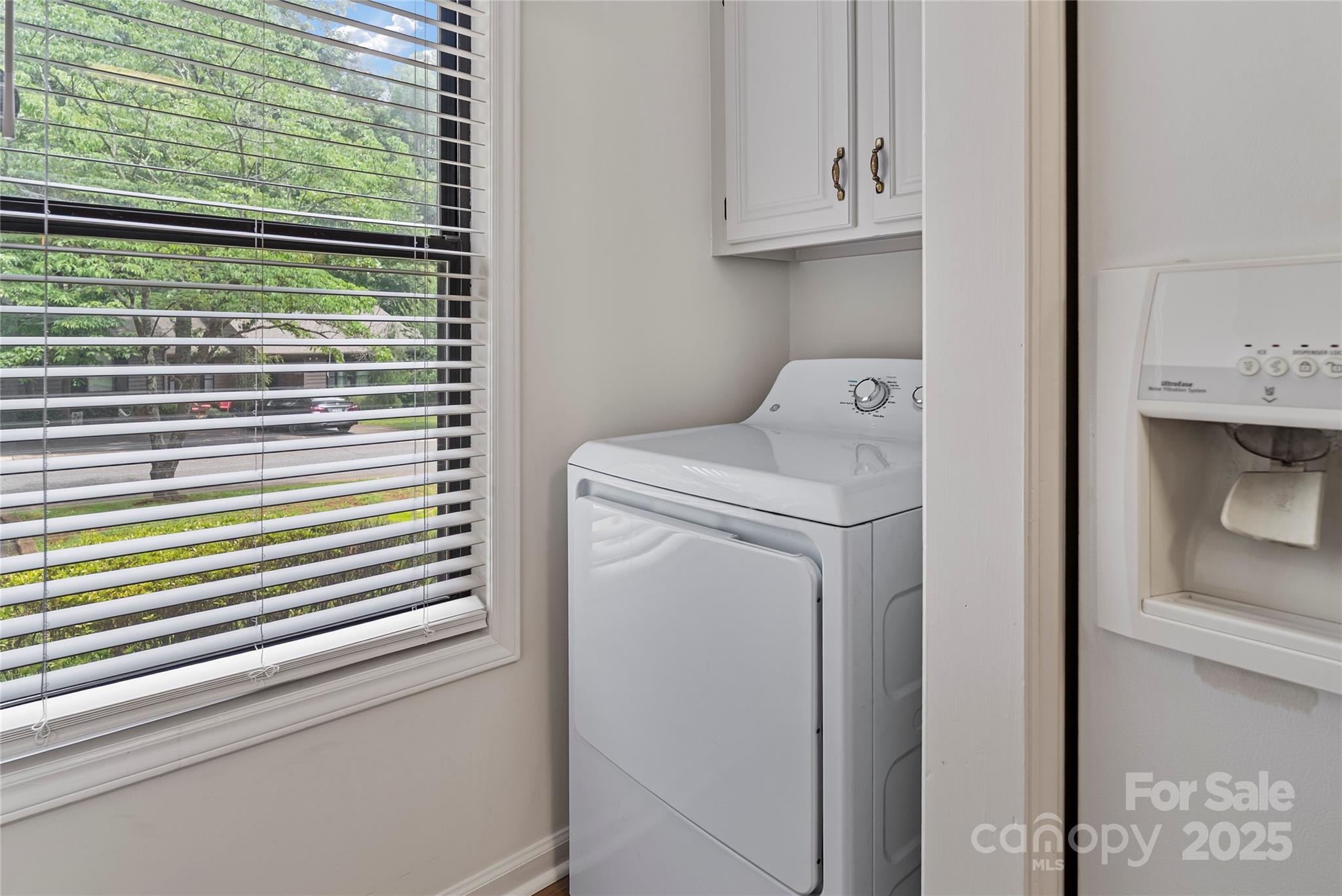 407 Sweetgum Drive Unit: B