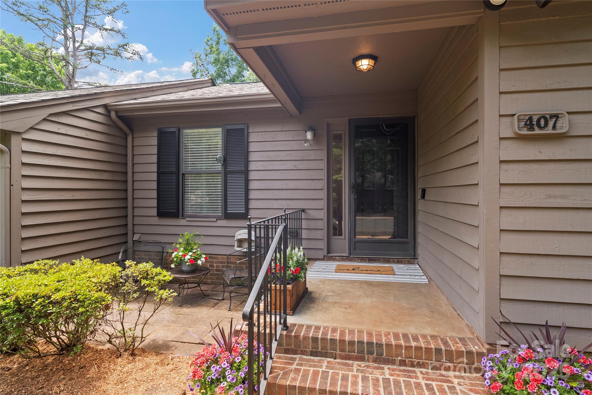 407 Sweetgum Drive Unit: B