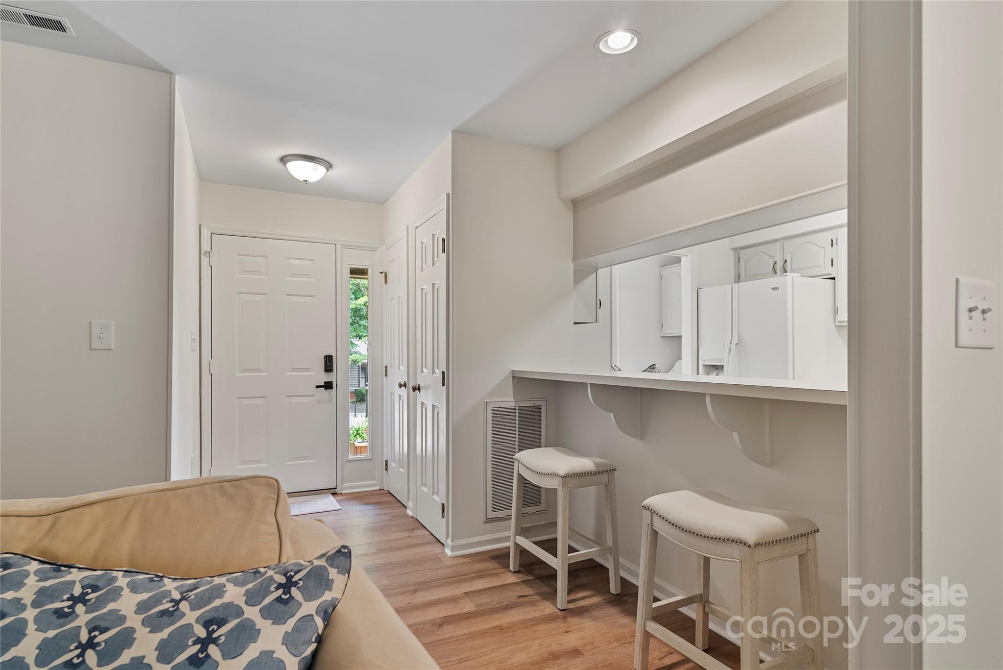 407 Sweetgum Drive Unit: B