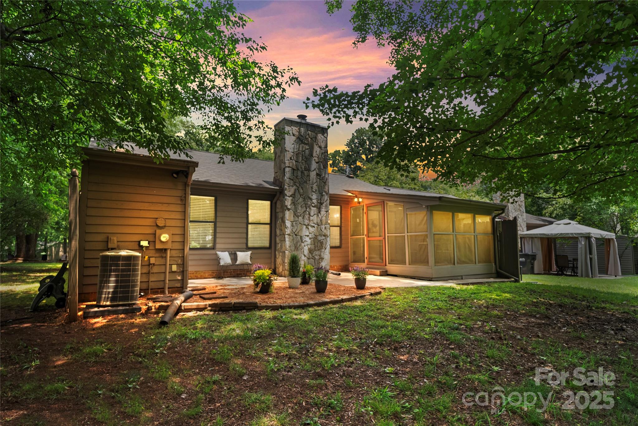 407 Sweetgum Drive Unit: B