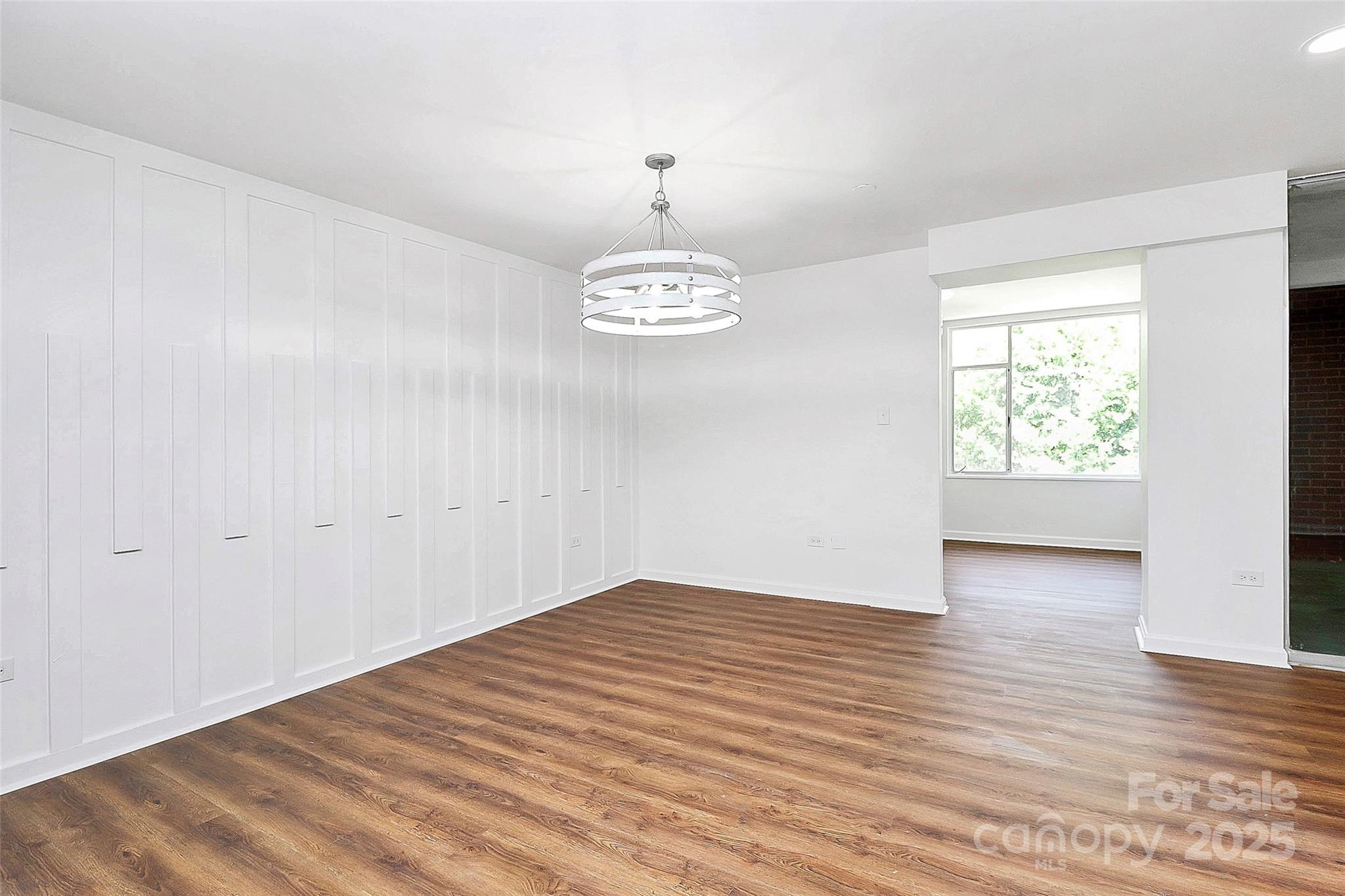 1300 Queens Road Unit: 405