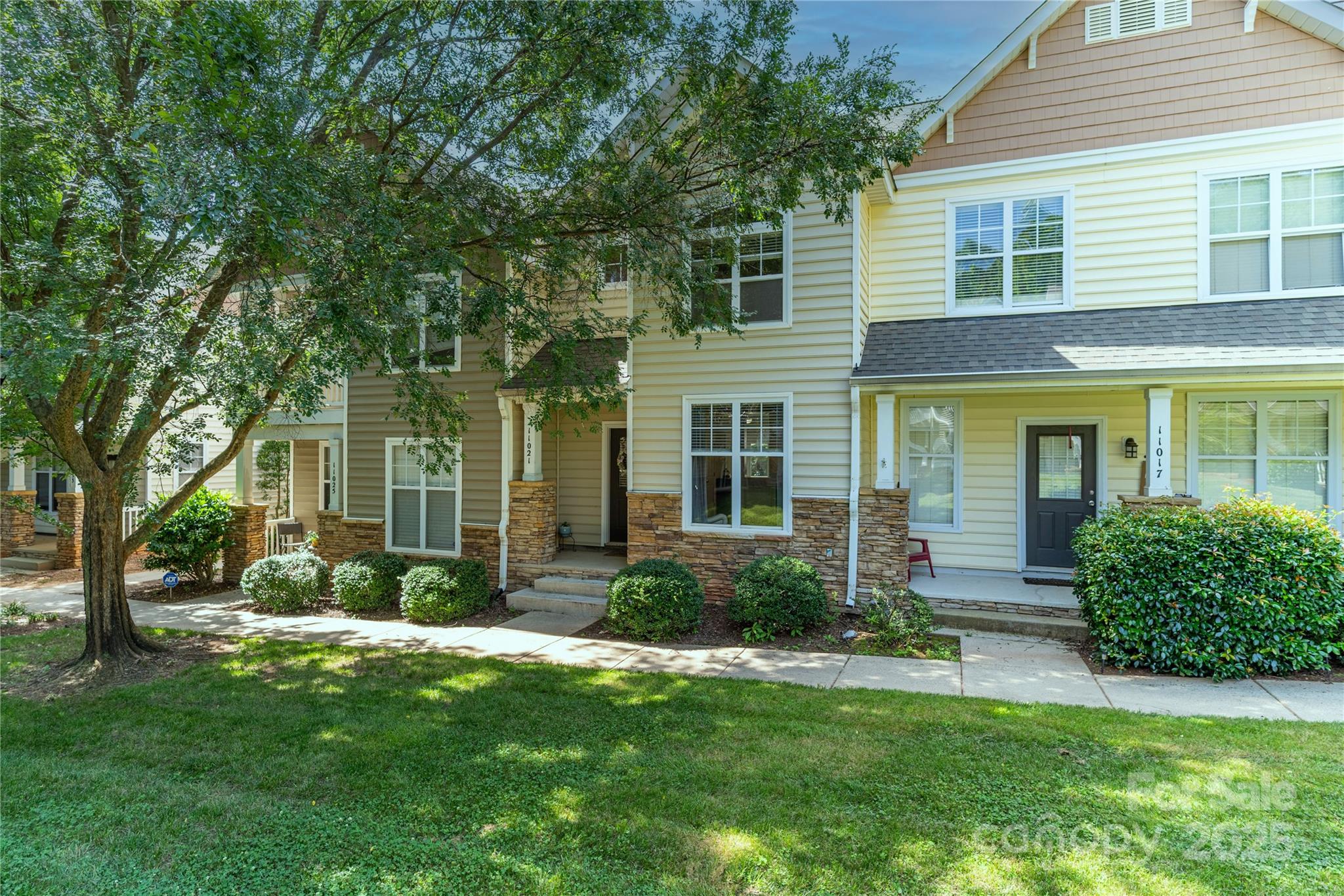 11021 Dundarrach Lane Unit: 40