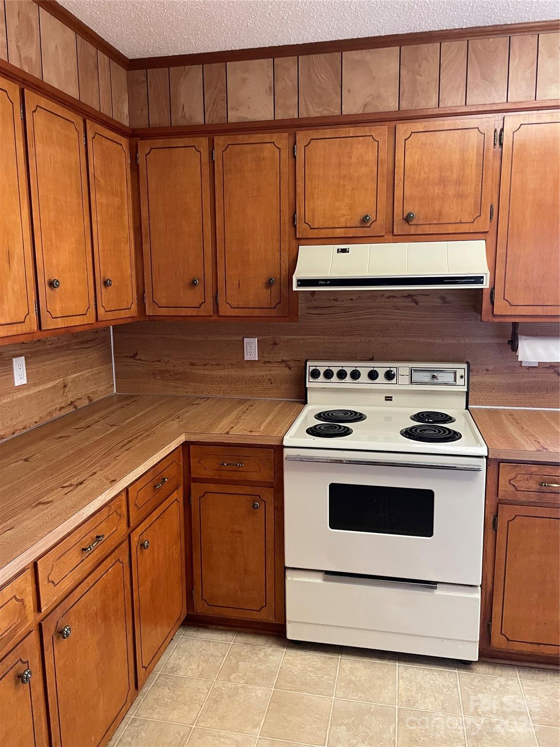 28518 Flint Ridge Road