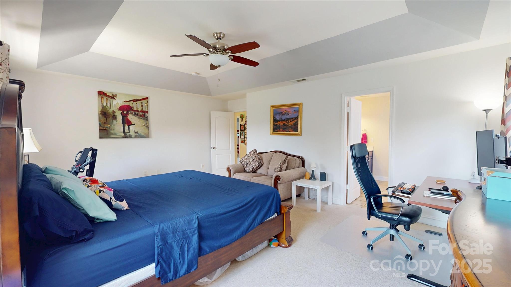 6313 Woodland Commons Drive