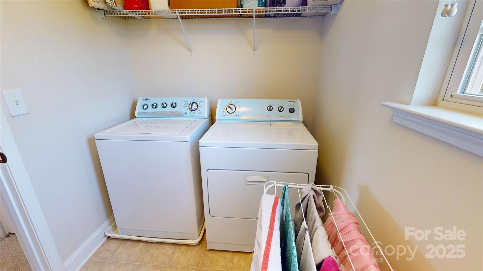 6313 Woodland Commons Drive