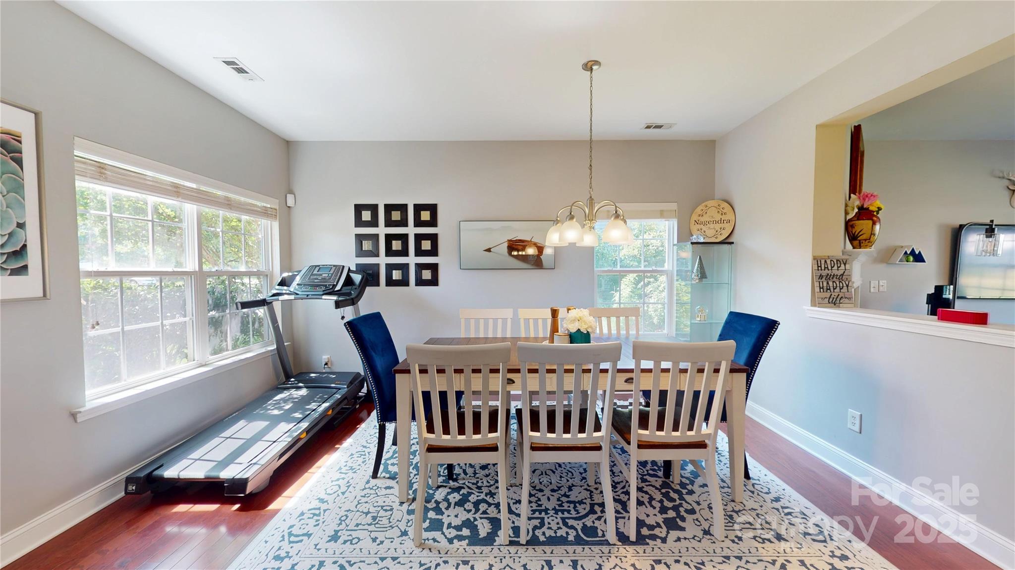 6313 Woodland Commons Drive