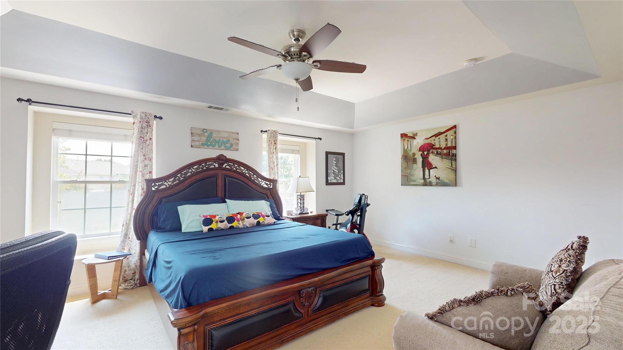 6313 Woodland Commons Drive