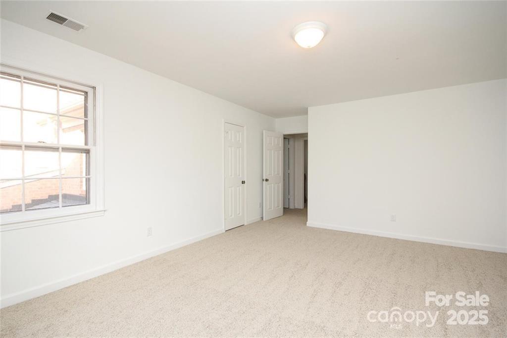 6844 Dumbarton Drive