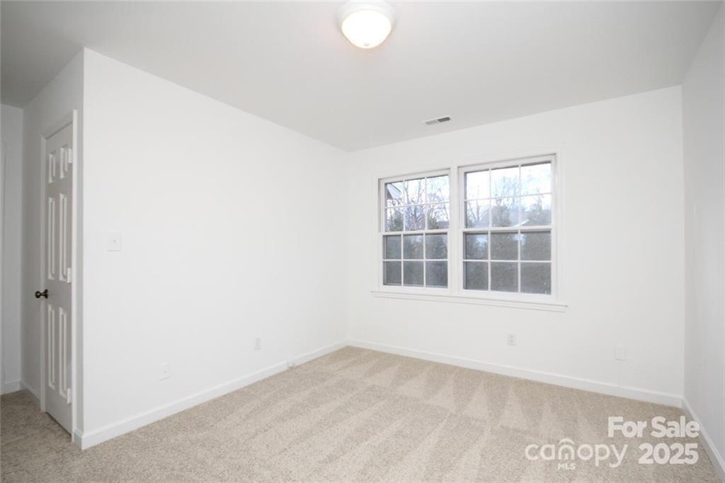 6844 Dumbarton Drive