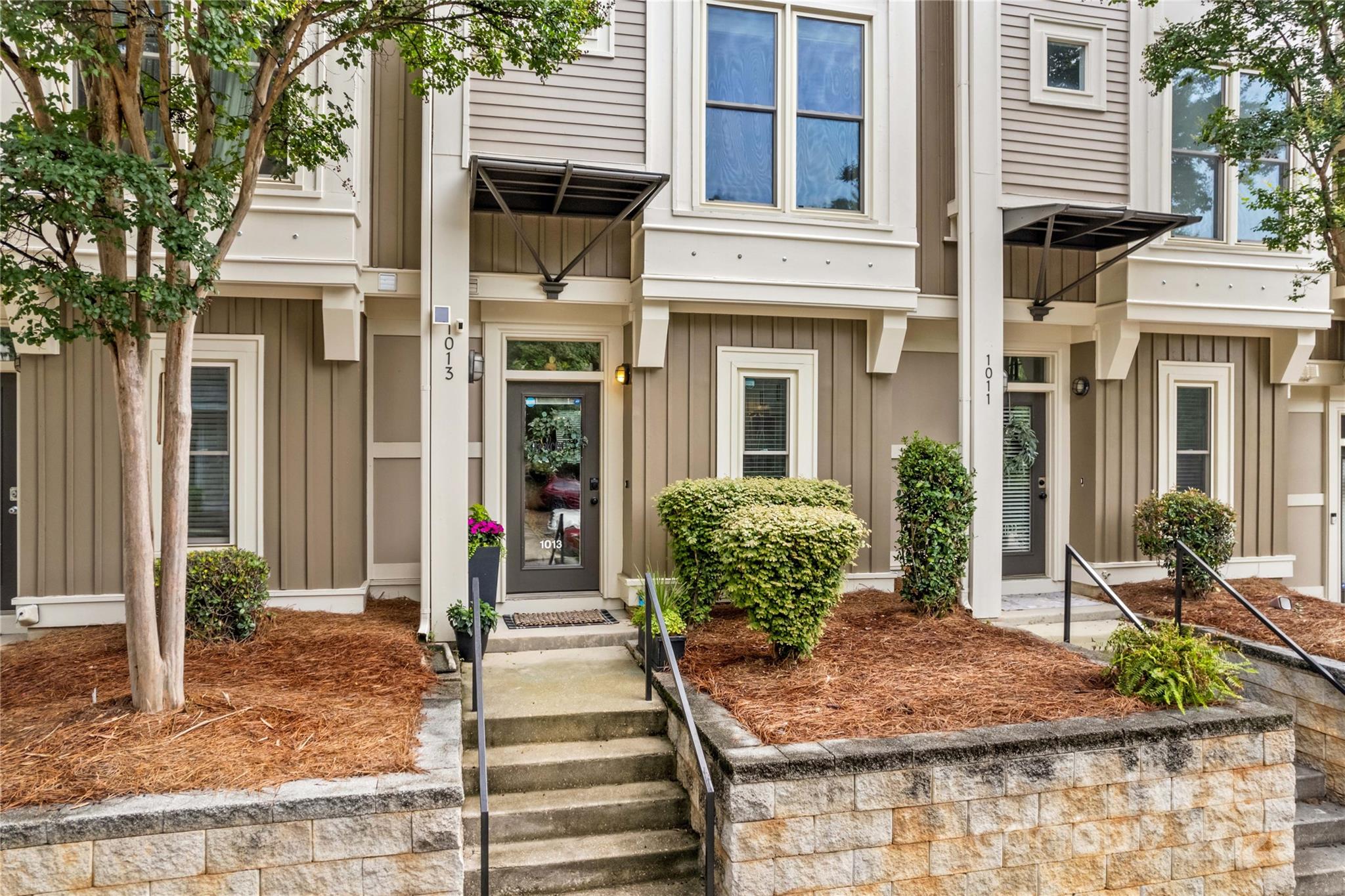 1013 Park West Drive Unit: 5