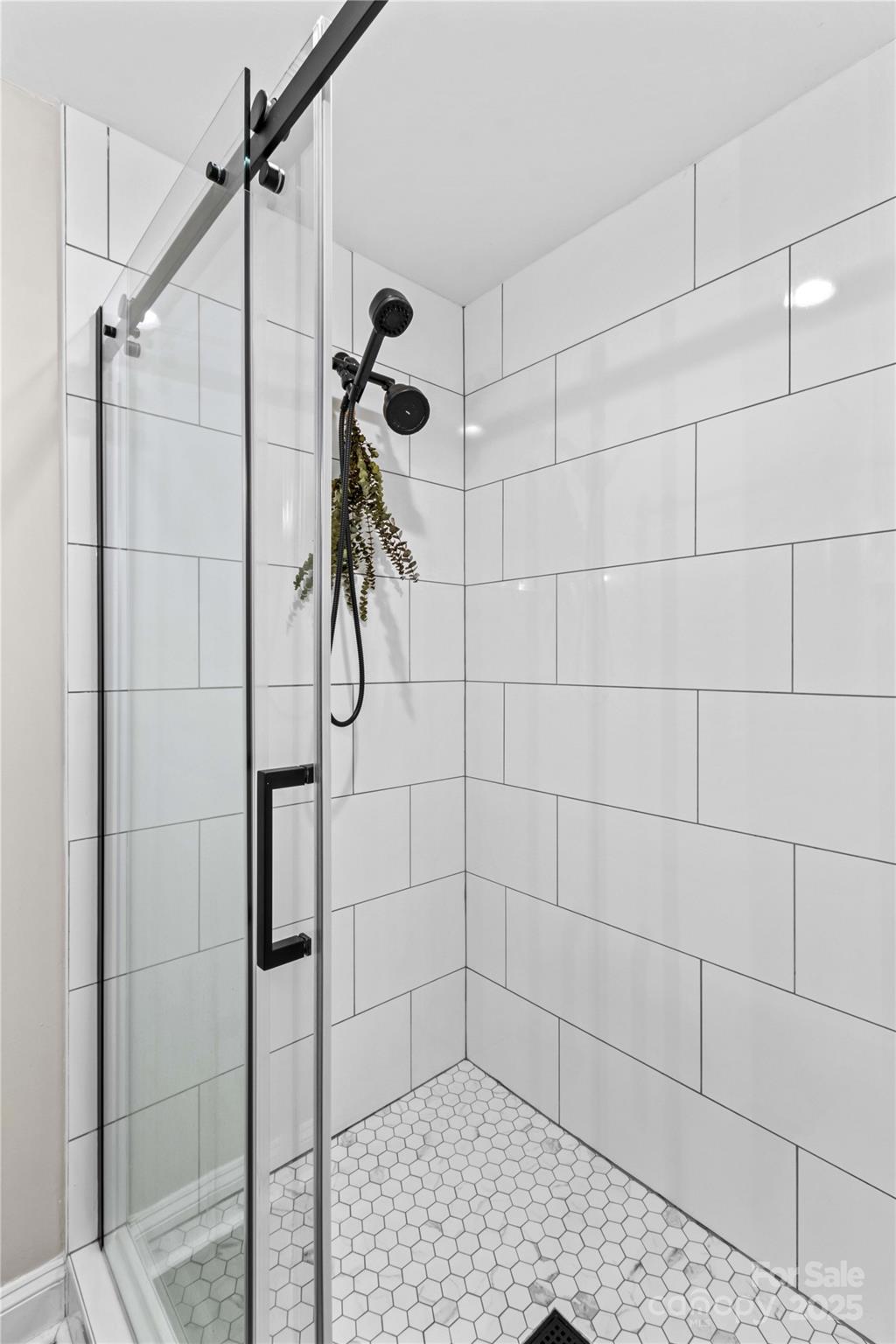 1013 Park West Drive Unit: 5