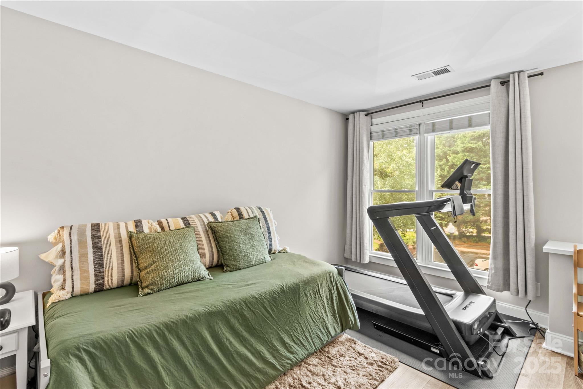 1013 Park West Drive Unit: 5