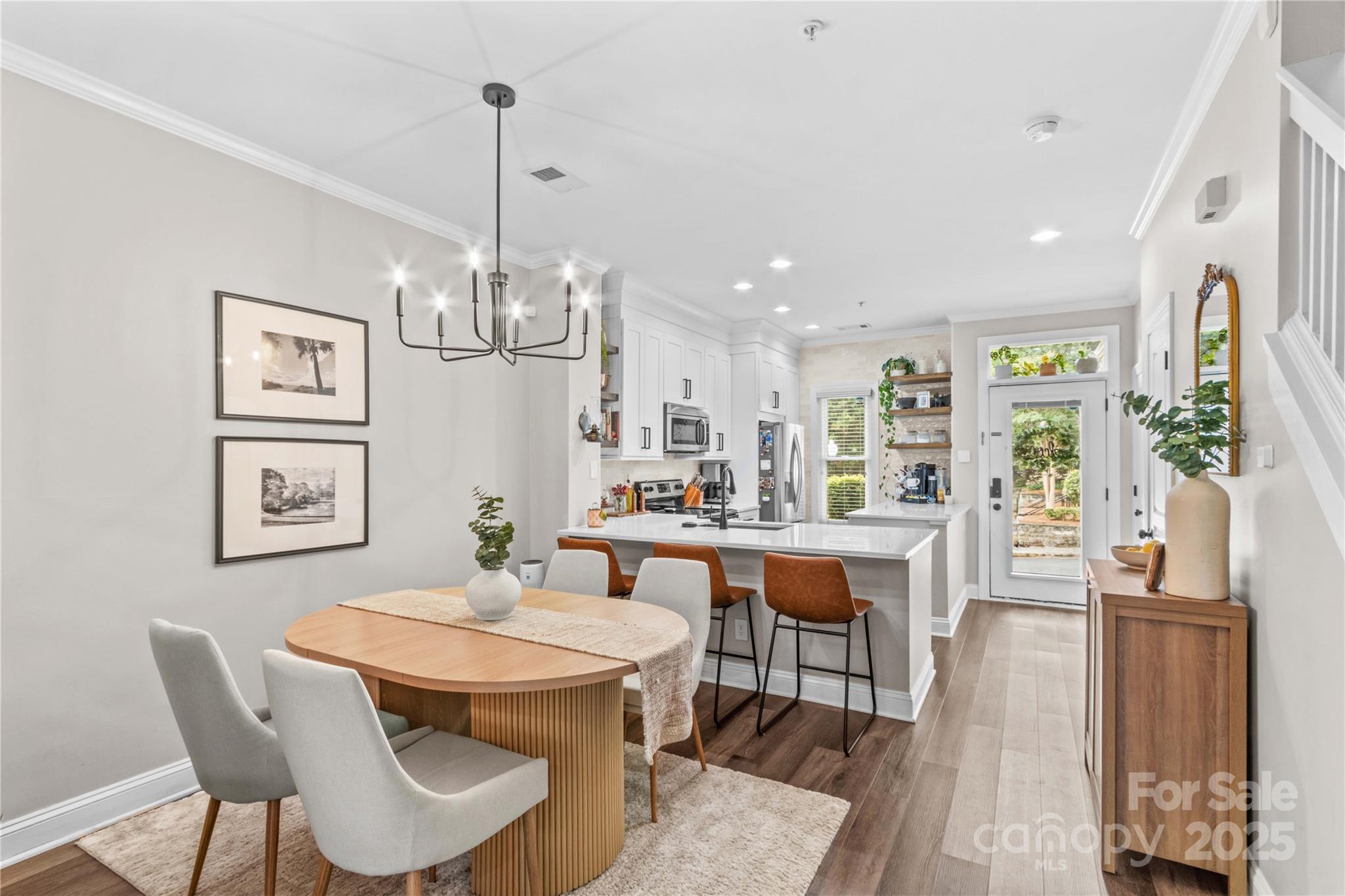 1013 Park West Drive Unit: 5