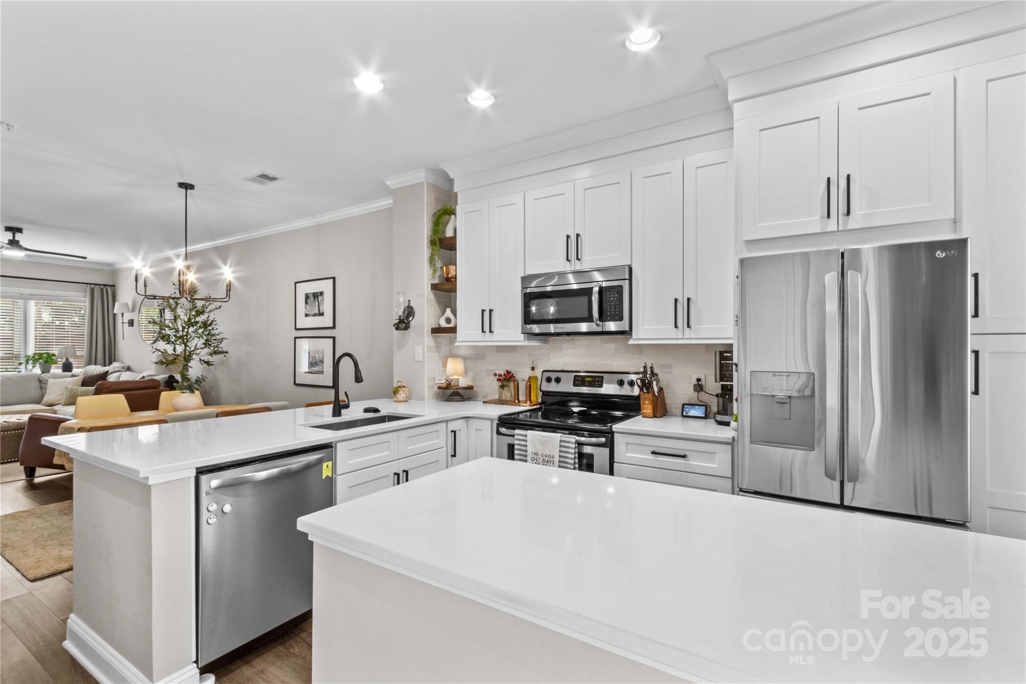 1013 Park West Drive Unit: 5