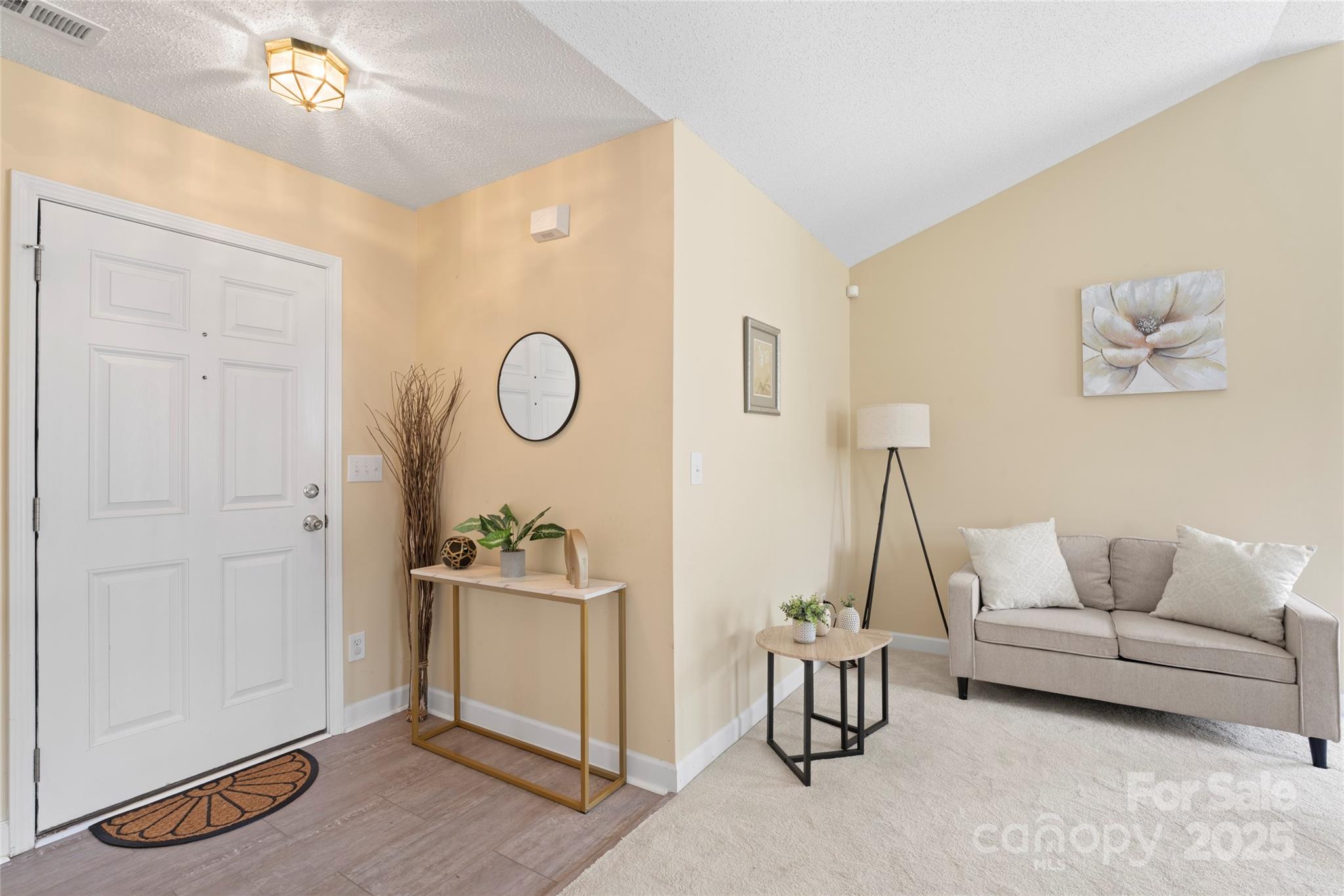 7616 Shiny Meadow Lane