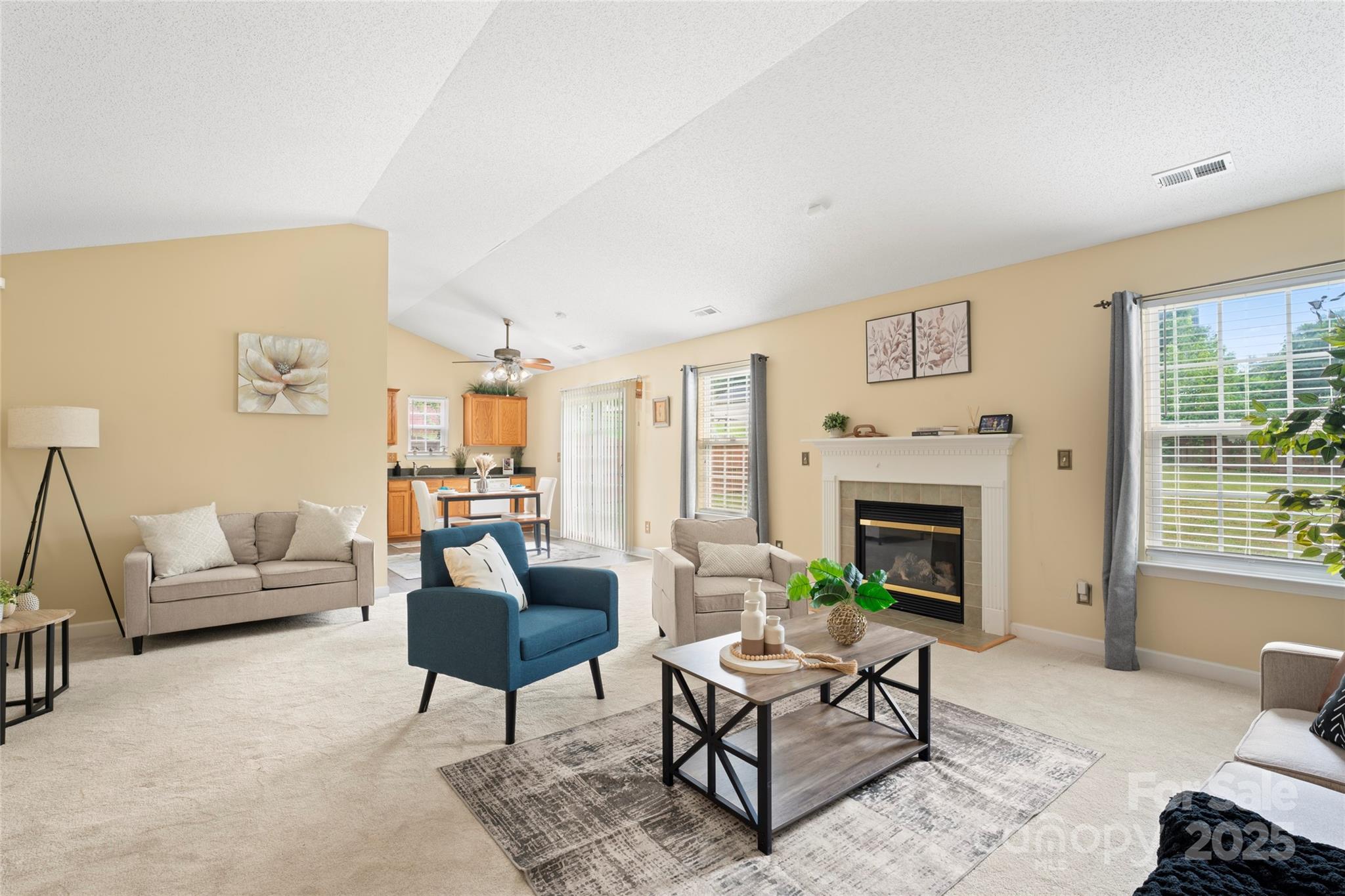 7616 Shiny Meadow Lane