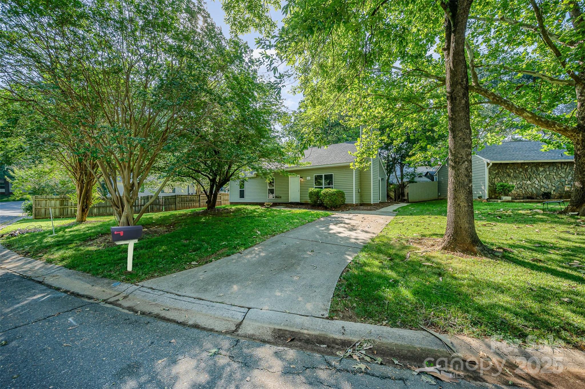 9122 Nathaniel Russell Lane