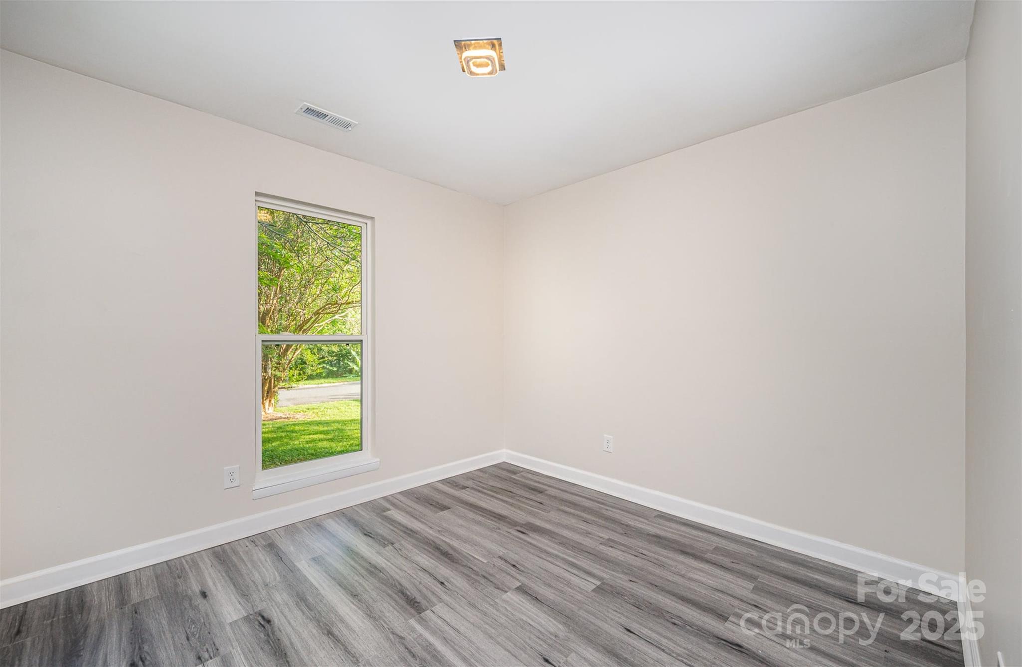 9122 Nathaniel Russell Lane