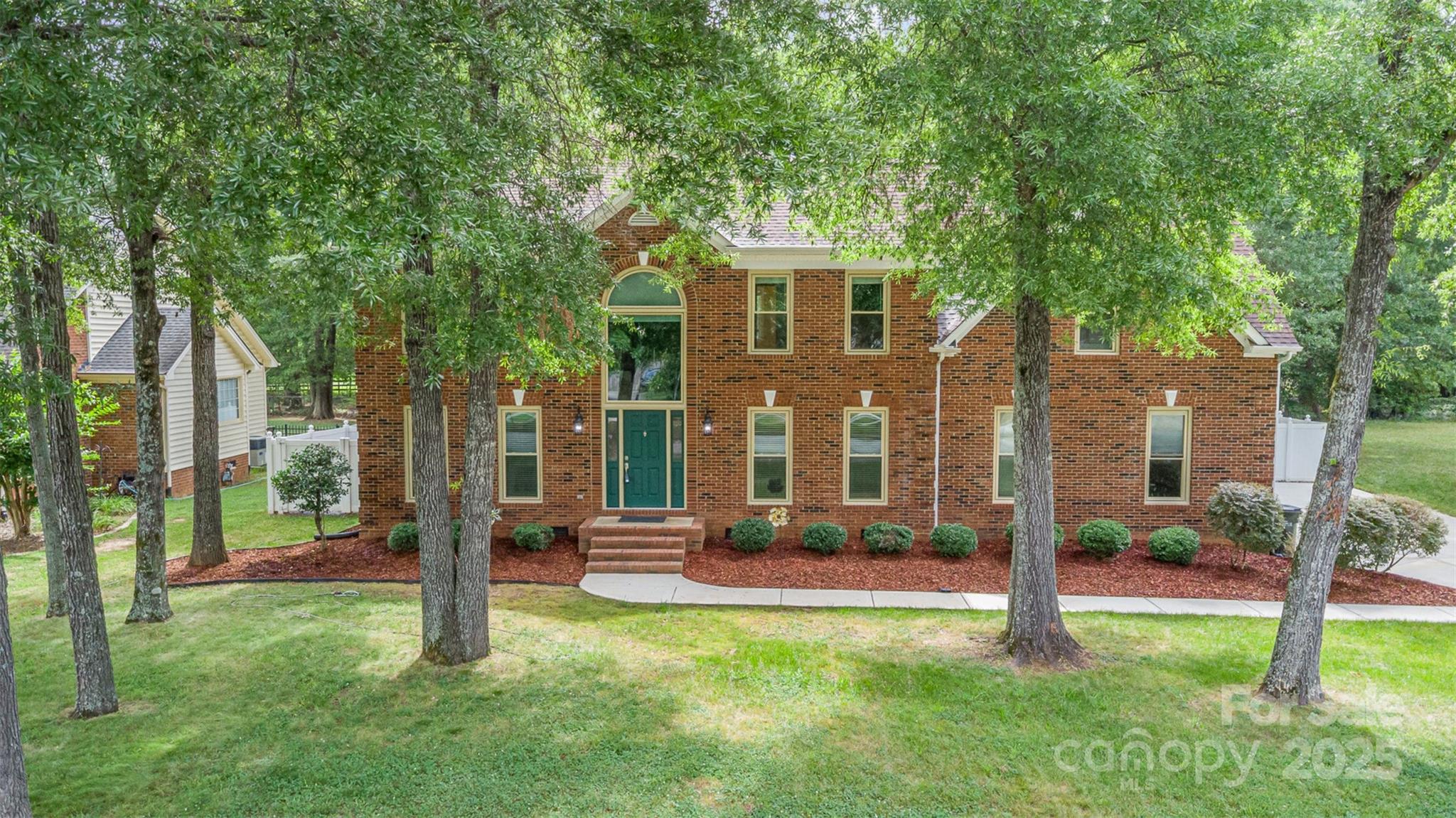 3313 Blue Jay Pass