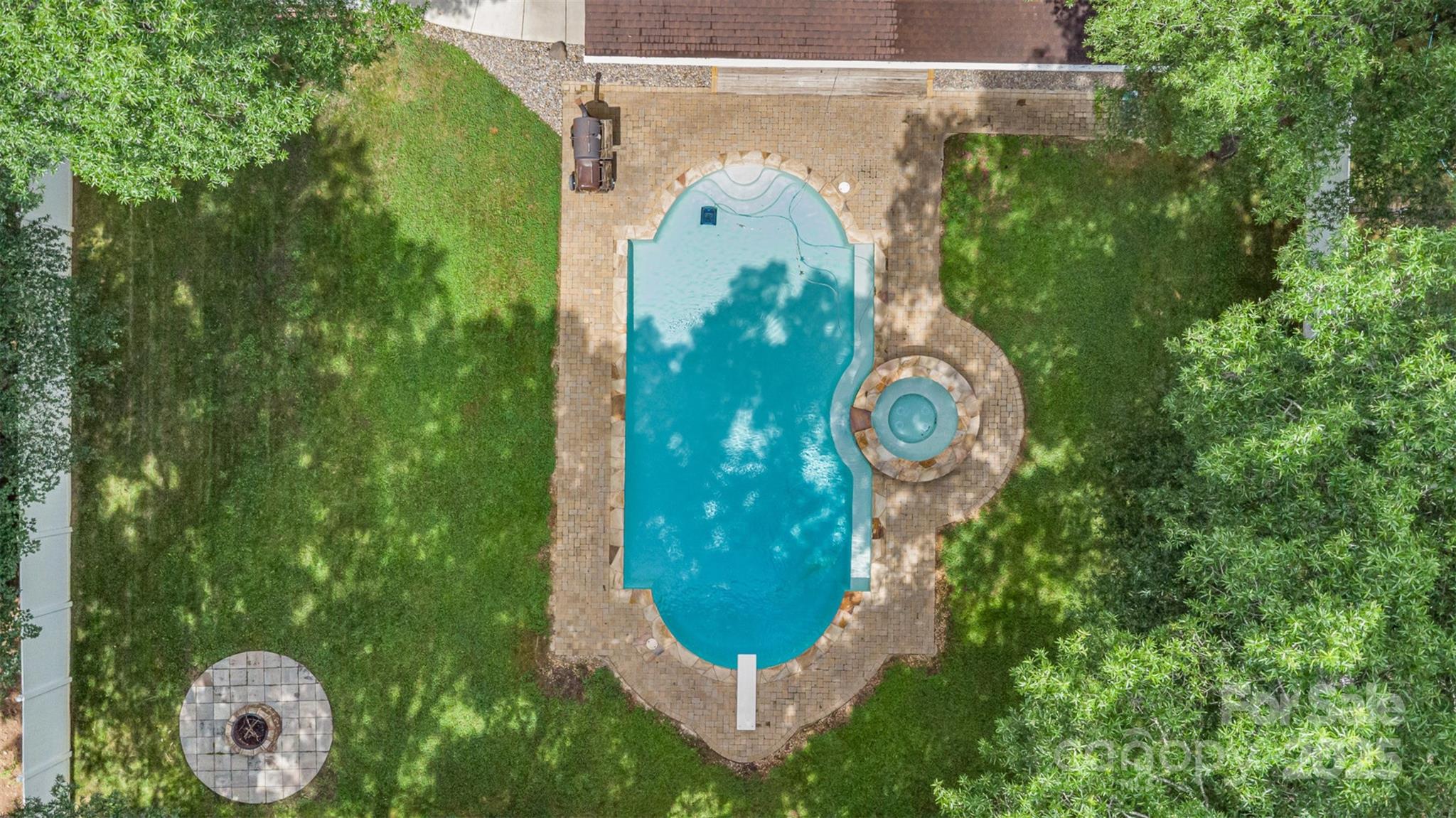 3313 Blue Jay Pass