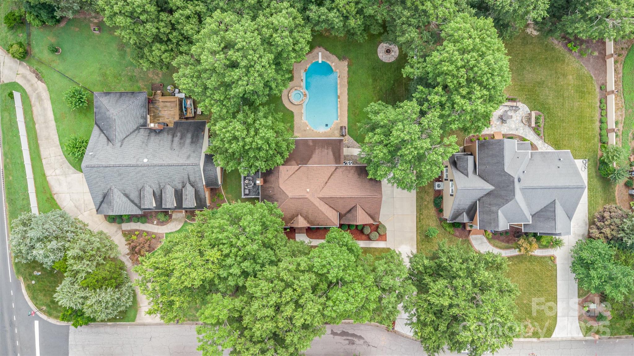 3313 Blue Jay Pass