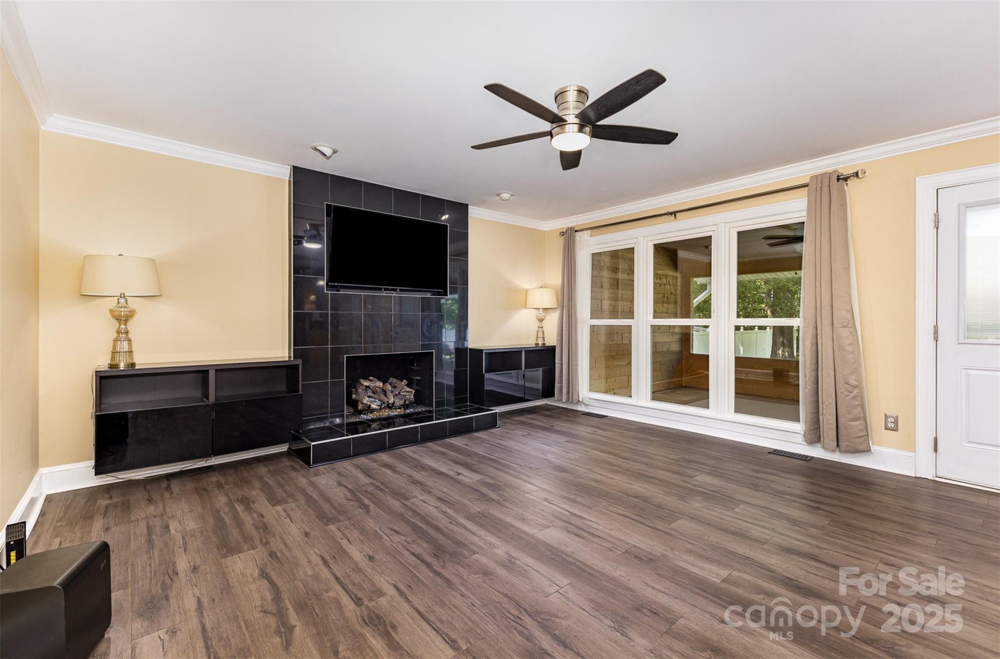 3313 Blue Jay Pass