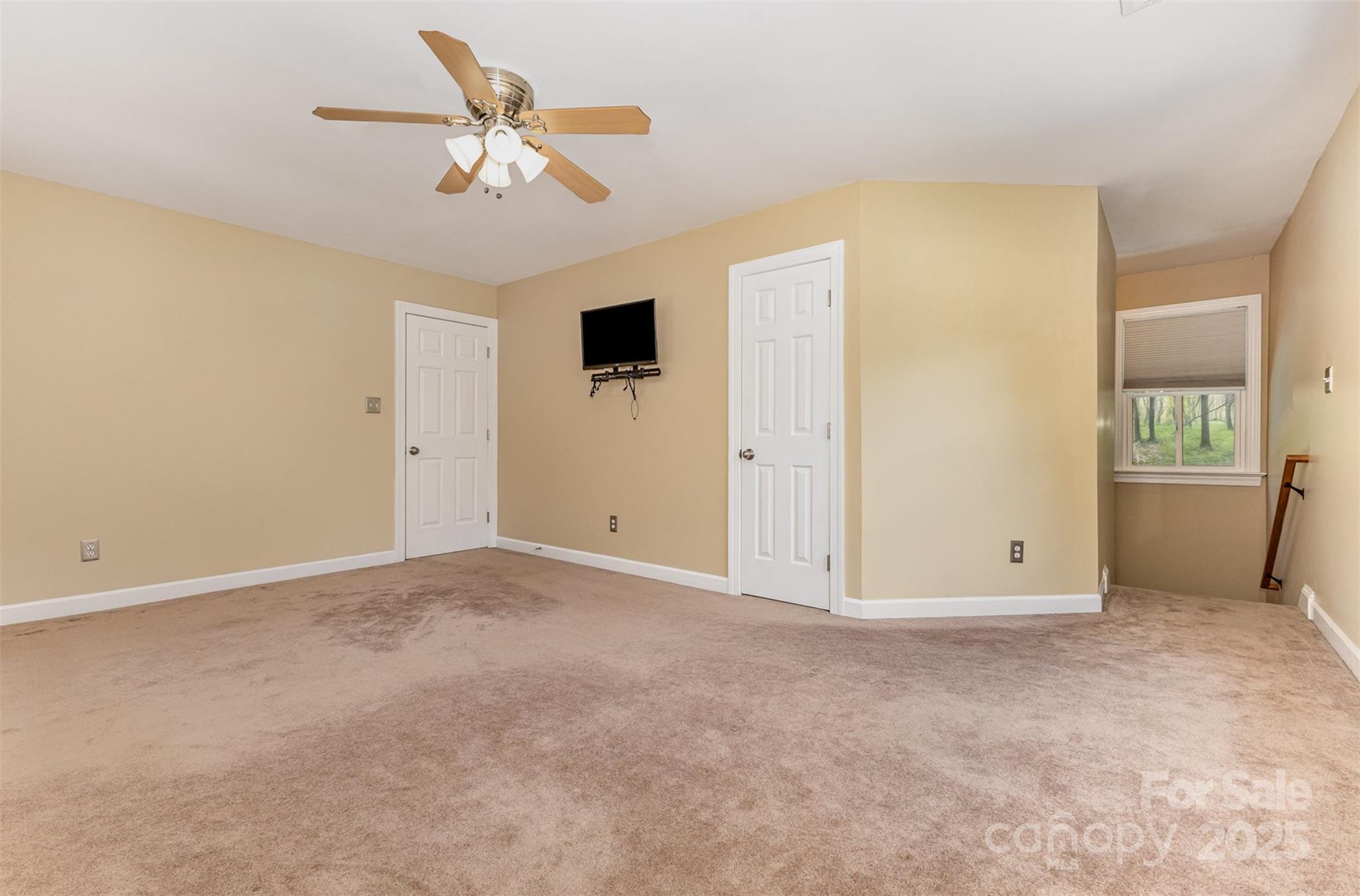 3313 Blue Jay Pass