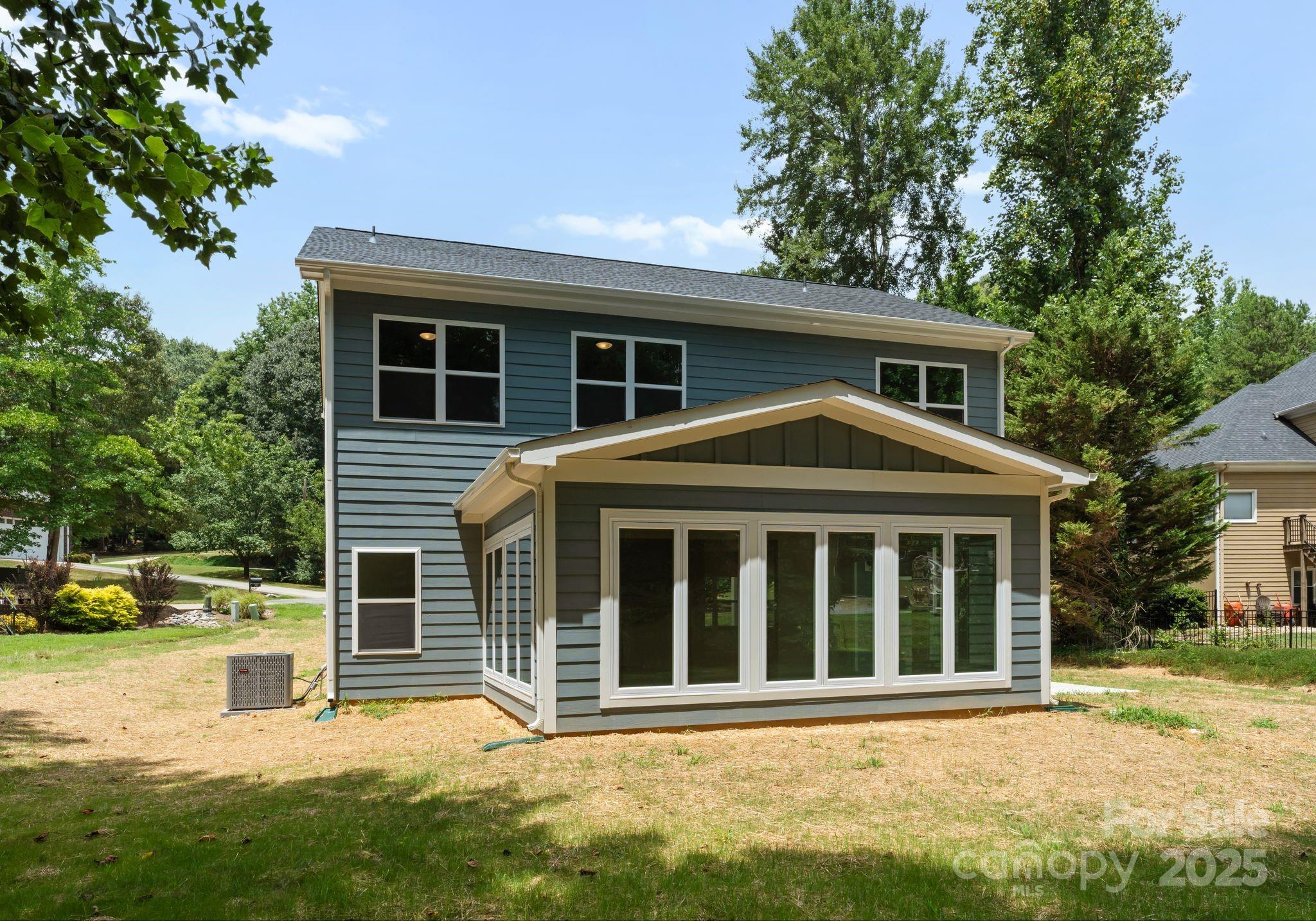 103 Emily Circle