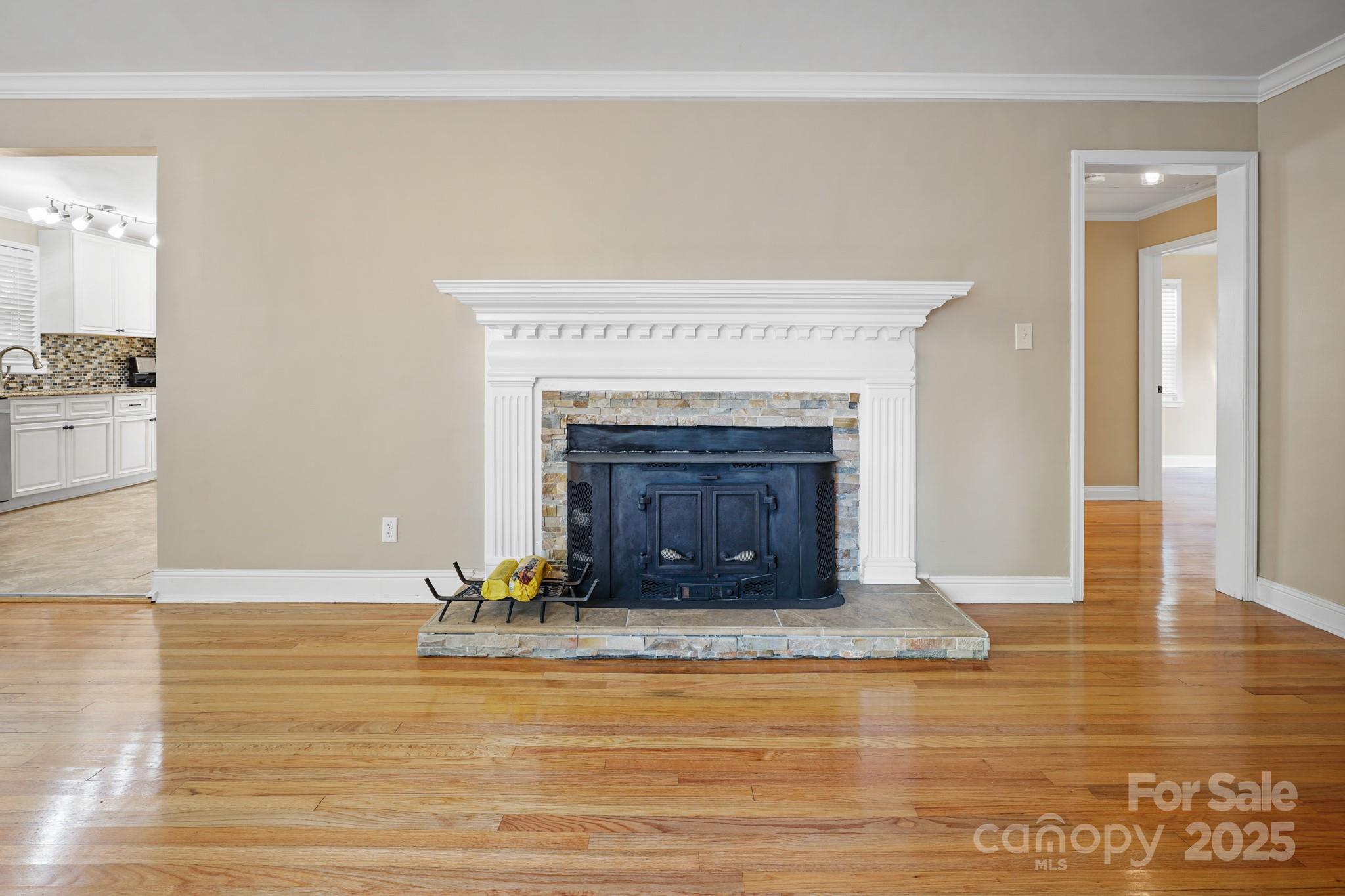 2830 Royston Road Unit: 2