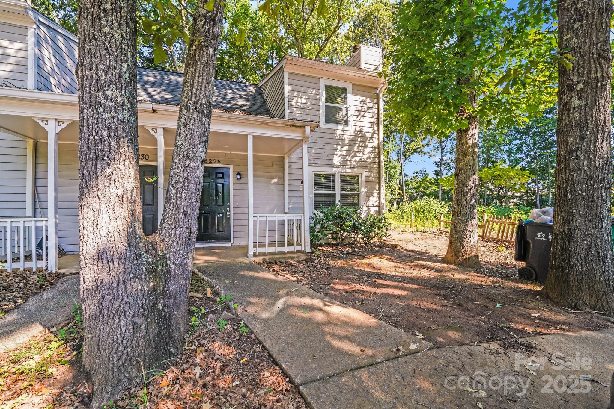 6226 Spanish Oak Road