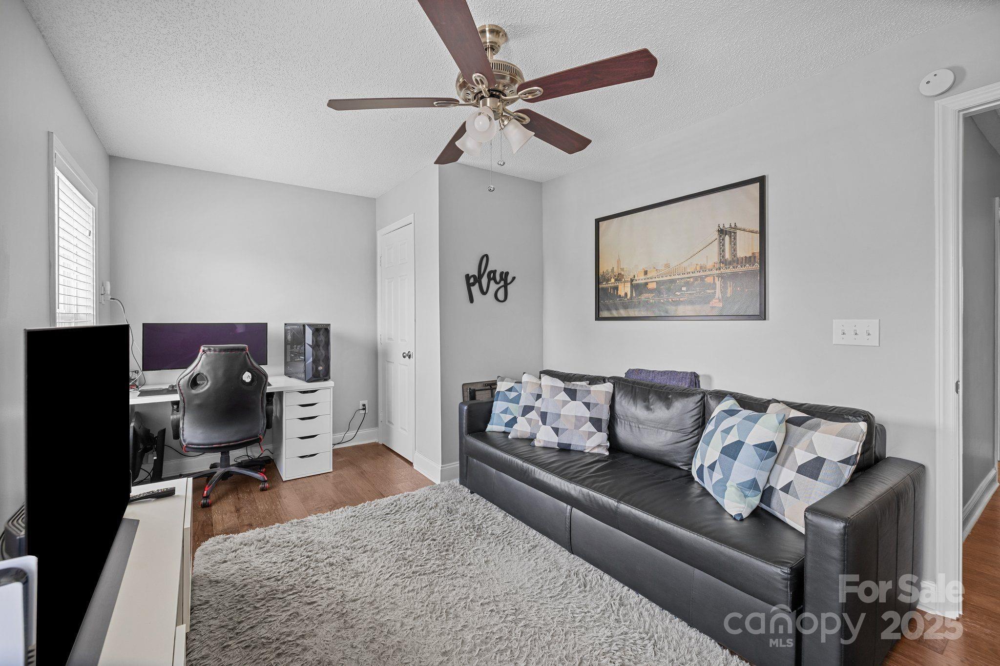 10418 Cullen Court