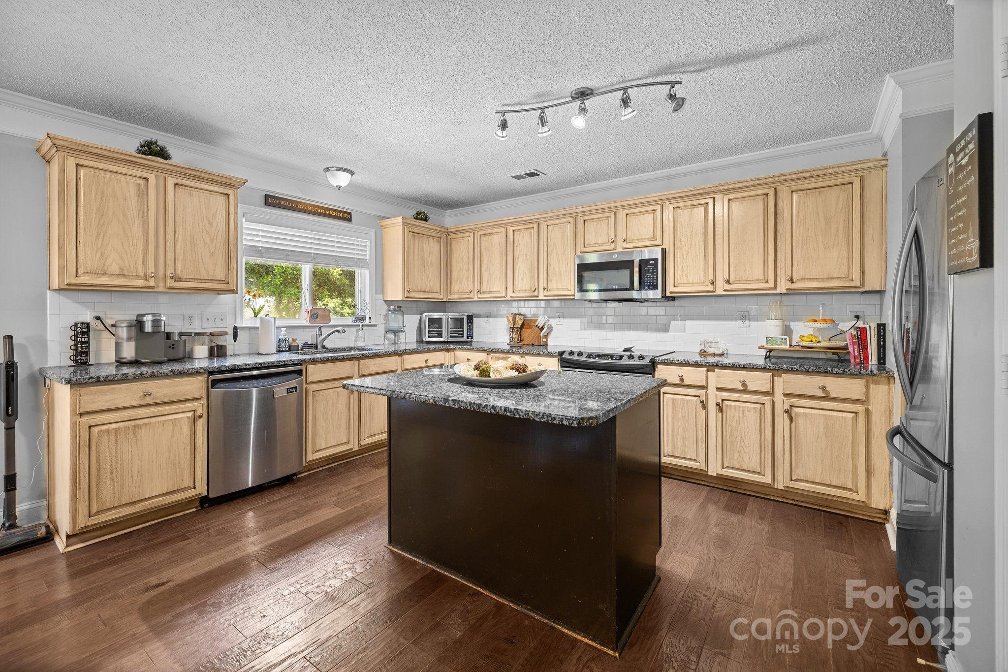 10418 Cullen Court