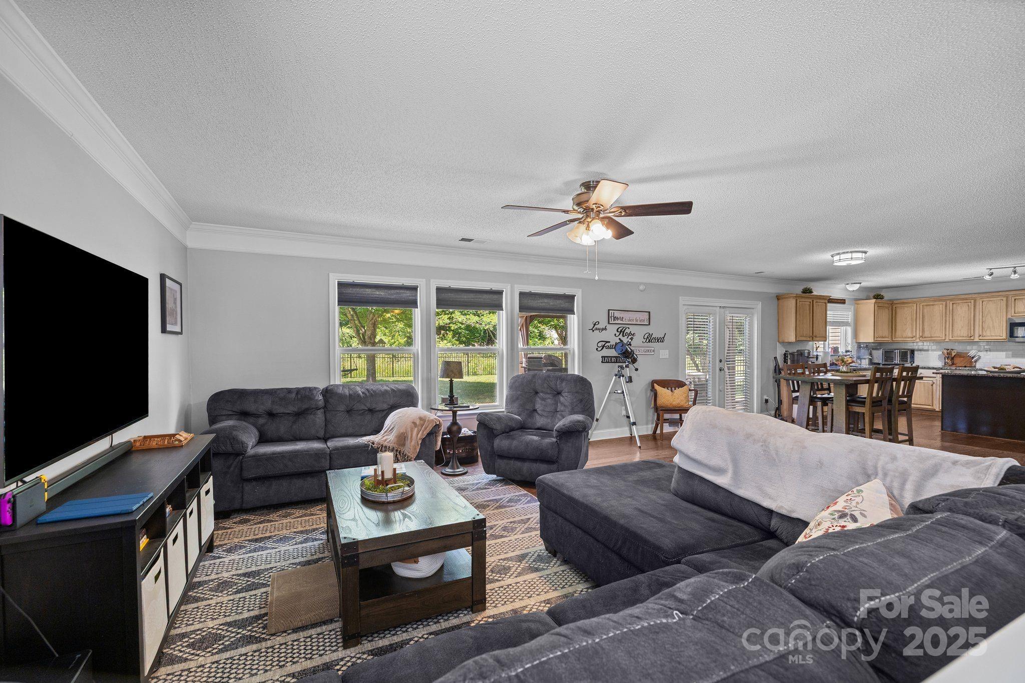 10418 Cullen Court