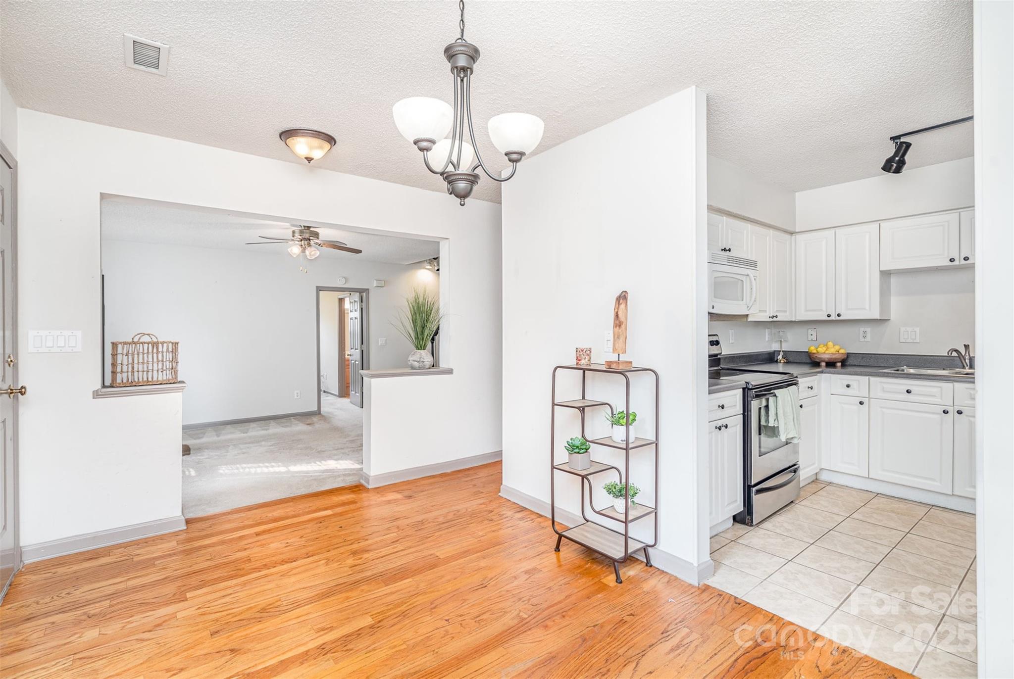 3630 Melrose Cottage Drive