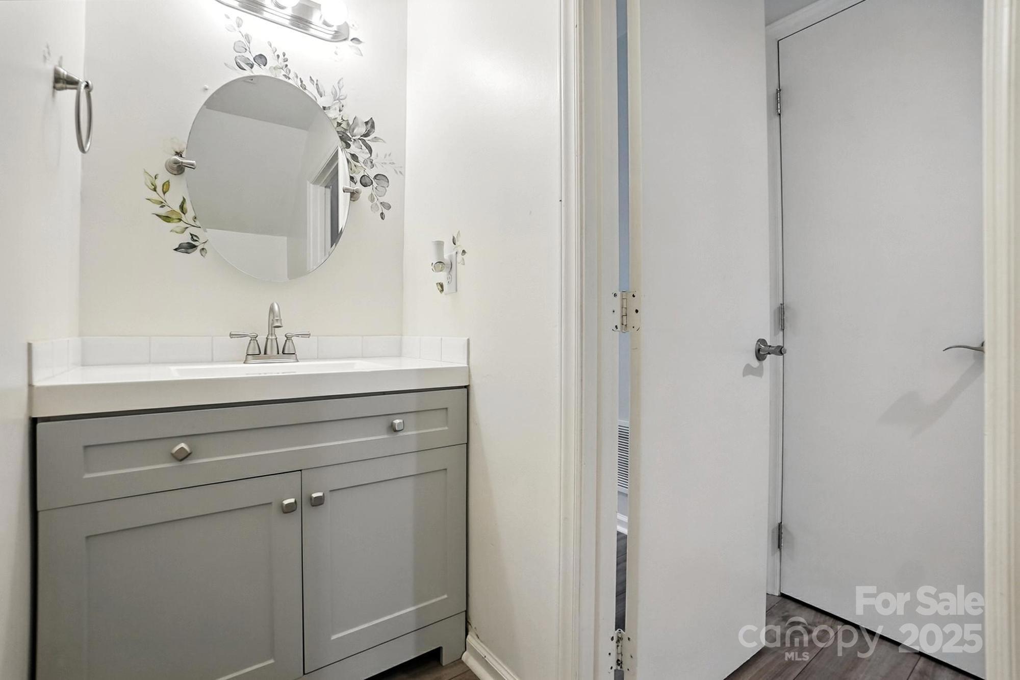 2509 Kilborne Drive Unit: J