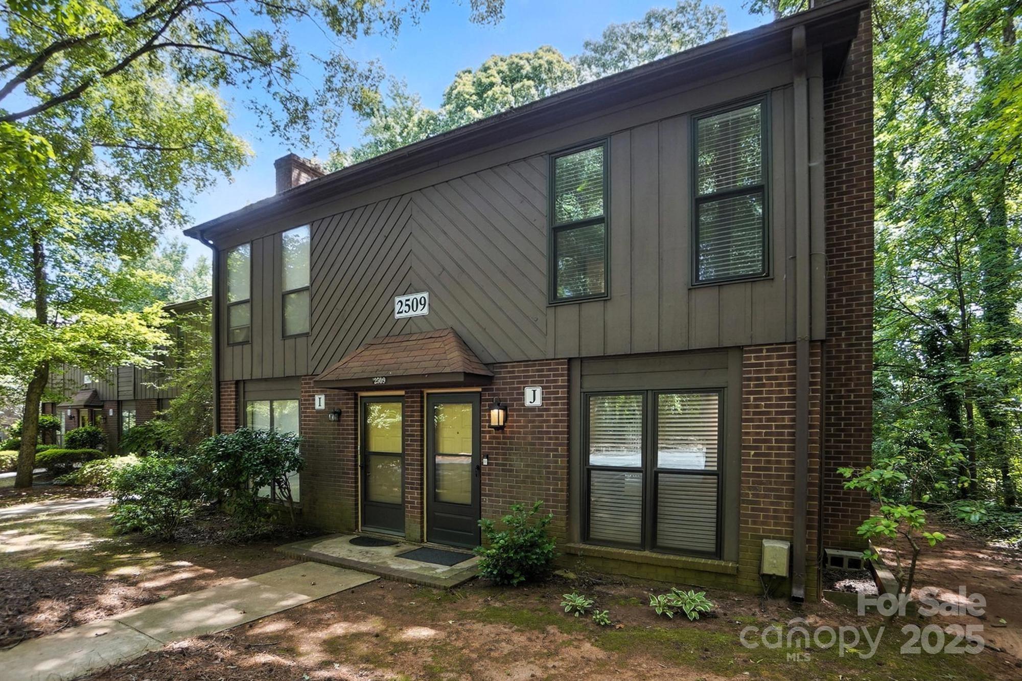 2509 Kilborne Drive Unit: J