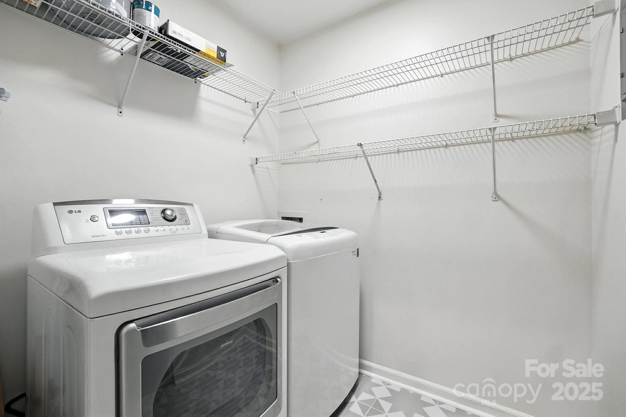 2509 Kilborne Drive Unit: J