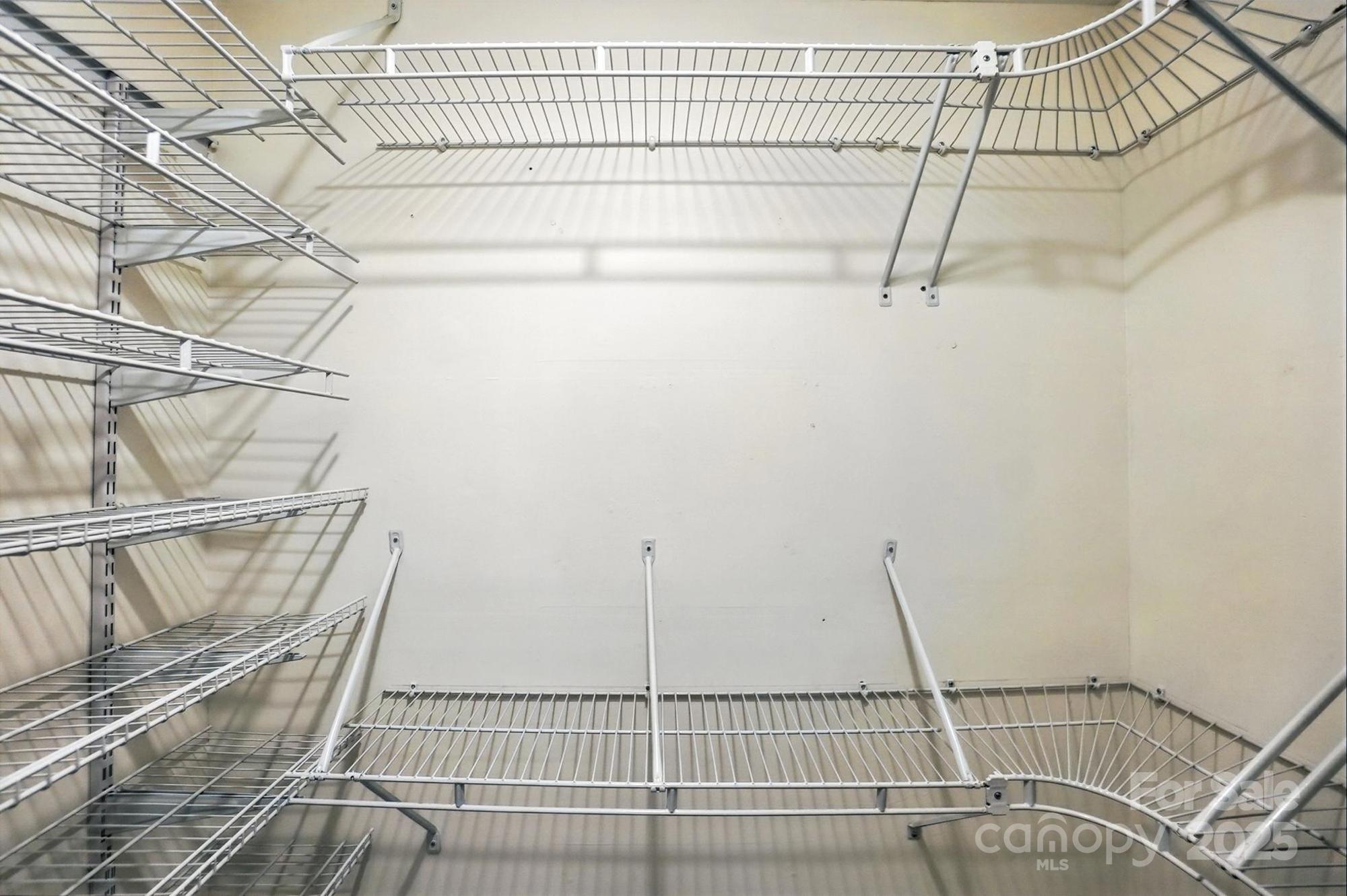 2509 Kilborne Drive Unit: J