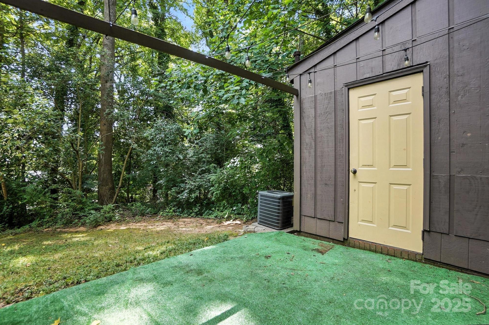 2509 Kilborne Drive Unit: J