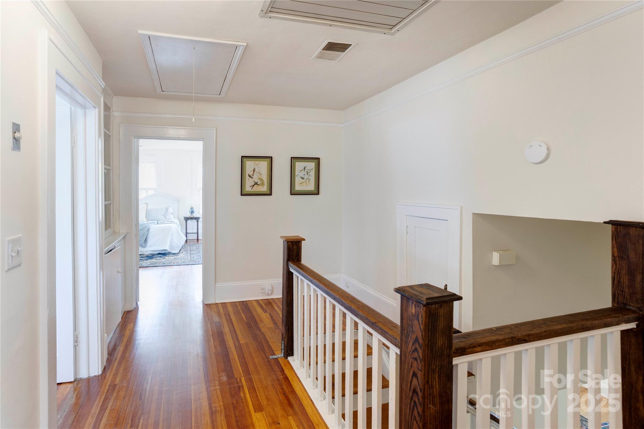 156 Union Street N