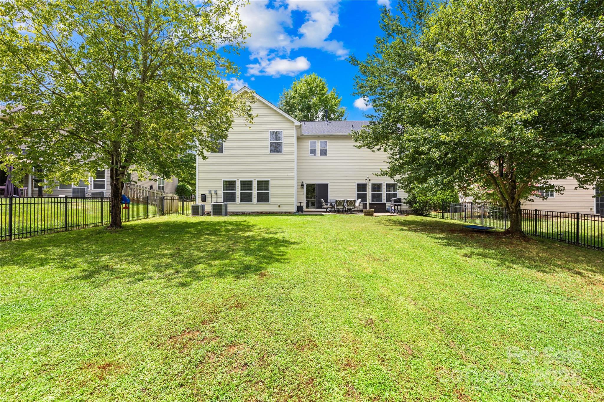 6908 Evanton Loch Road