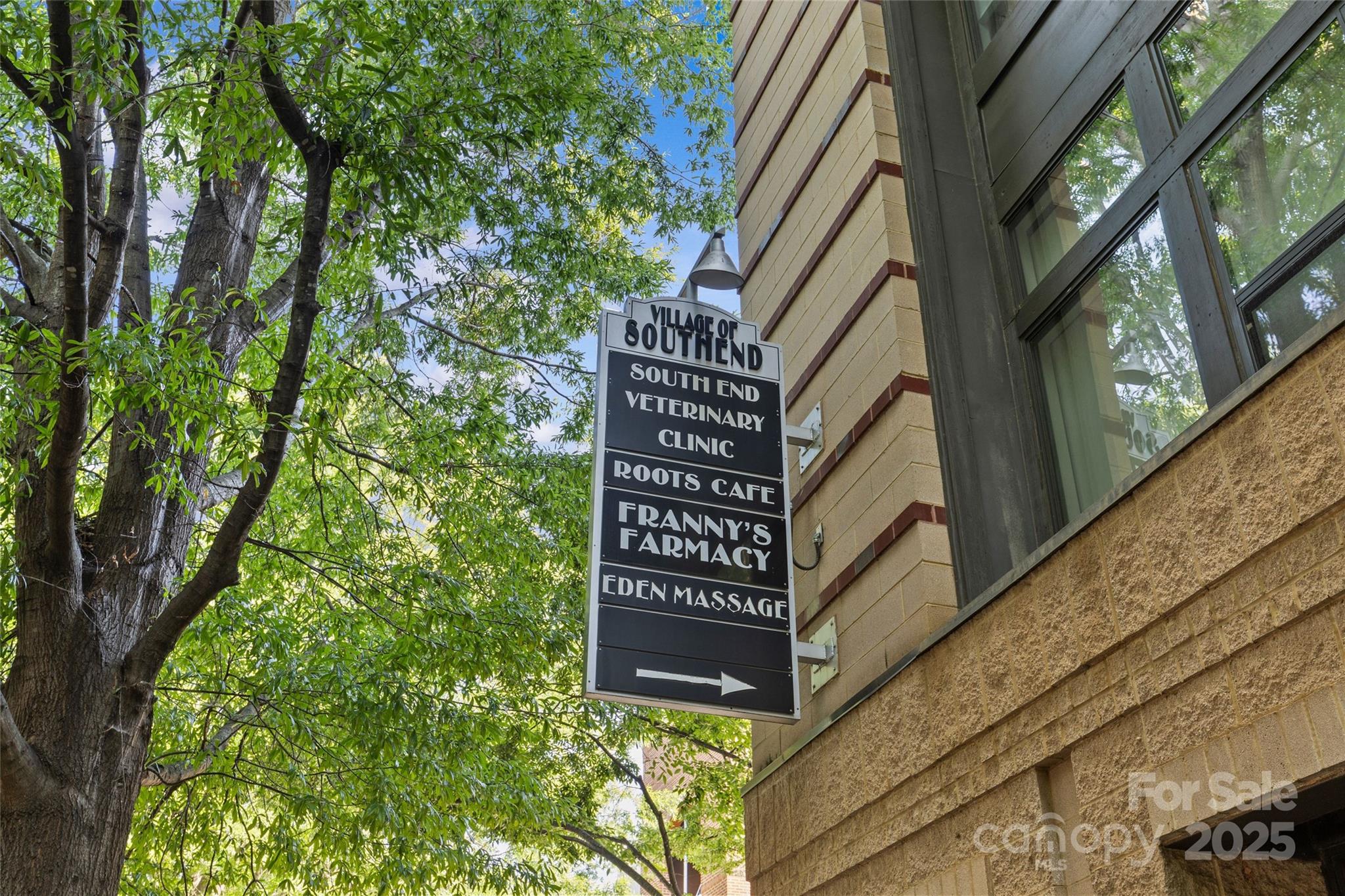2125 Southend Drive Unit: 427