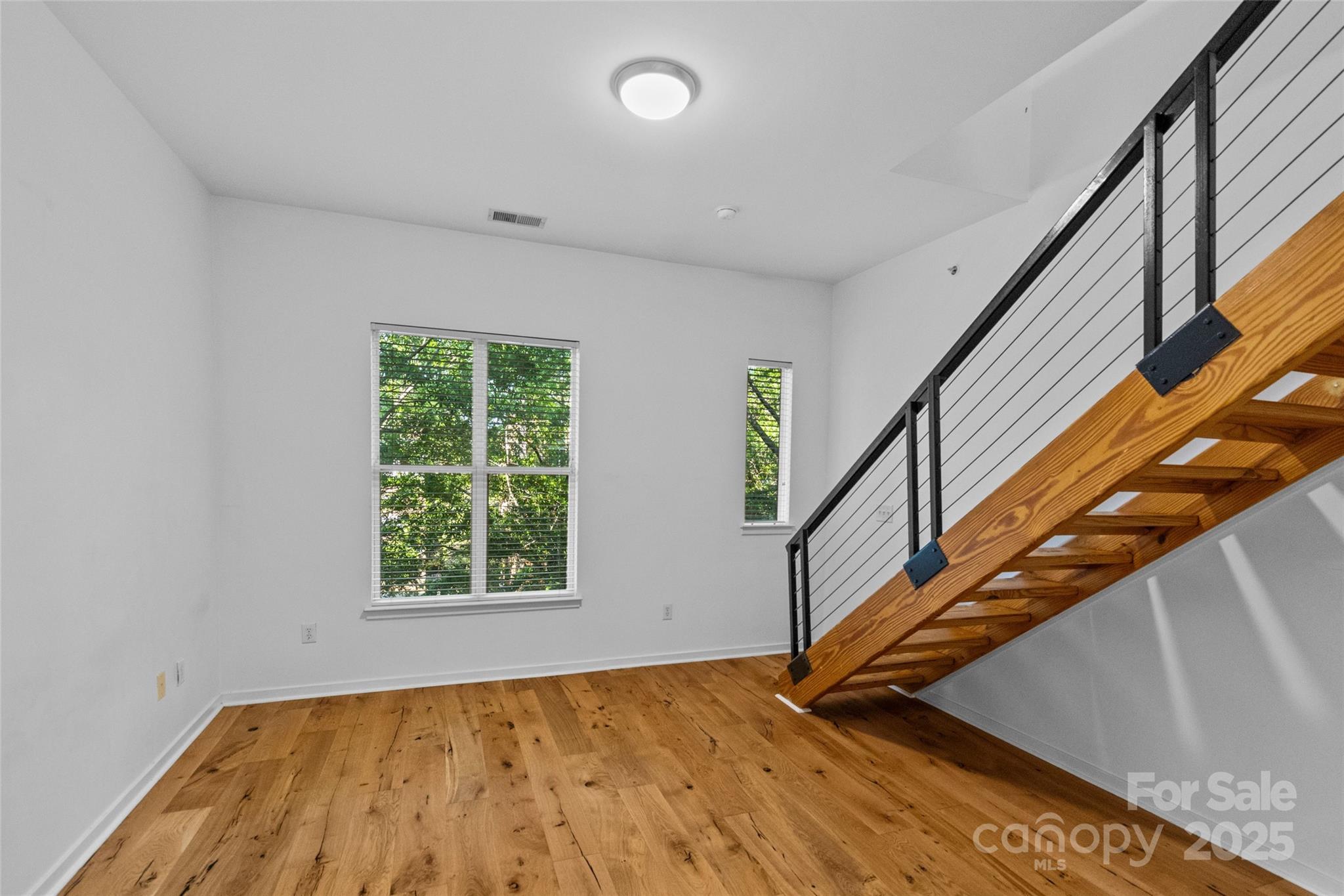 2125 Southend Drive Unit: 427