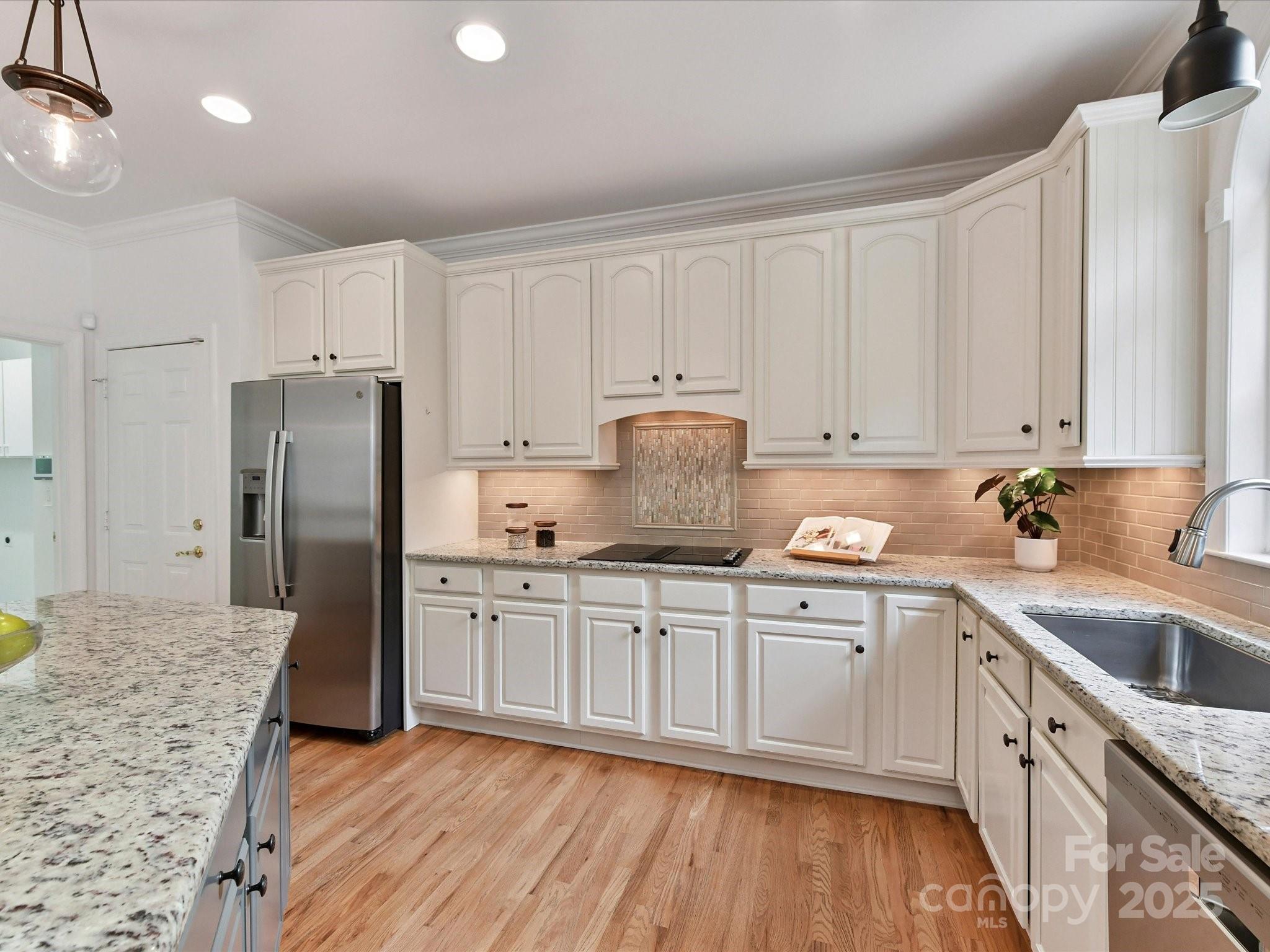 5434 Shoal Brook Court