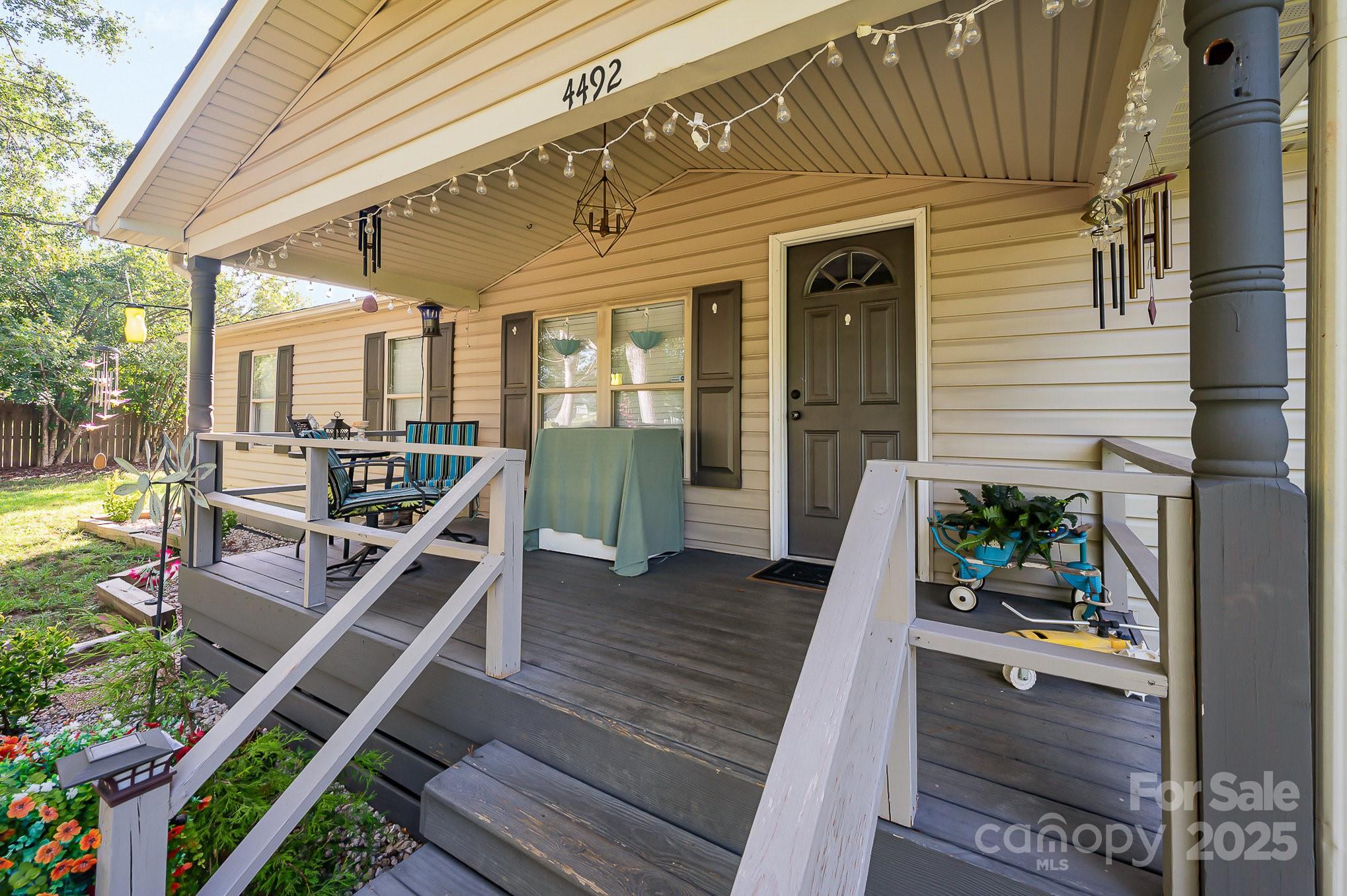 4492 Pebblebrook Circle SW